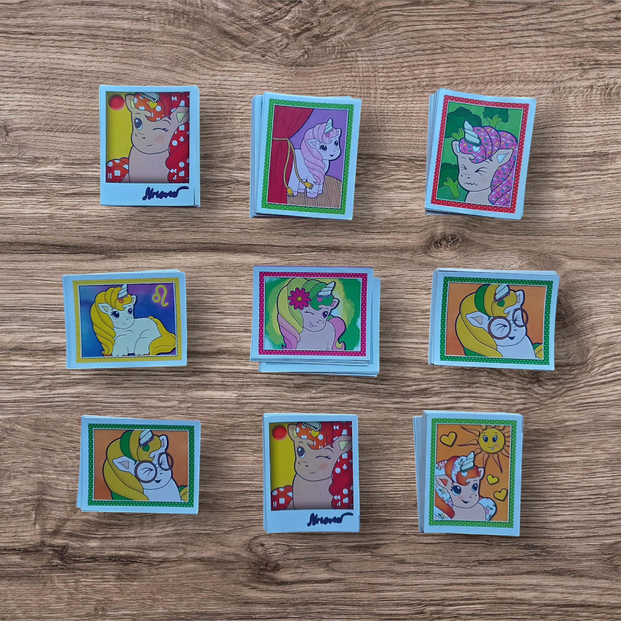 Lote 188 figuritas Unicornios