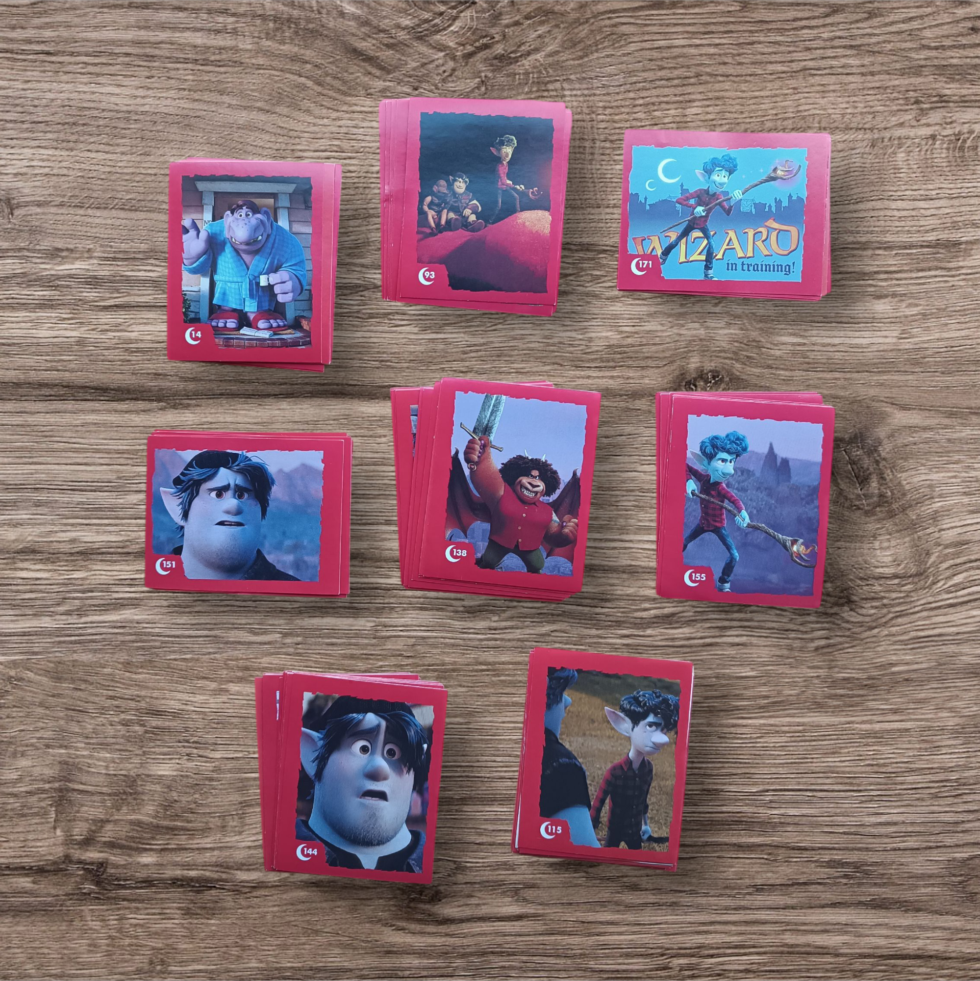 Lote 88 figuritas Unidos