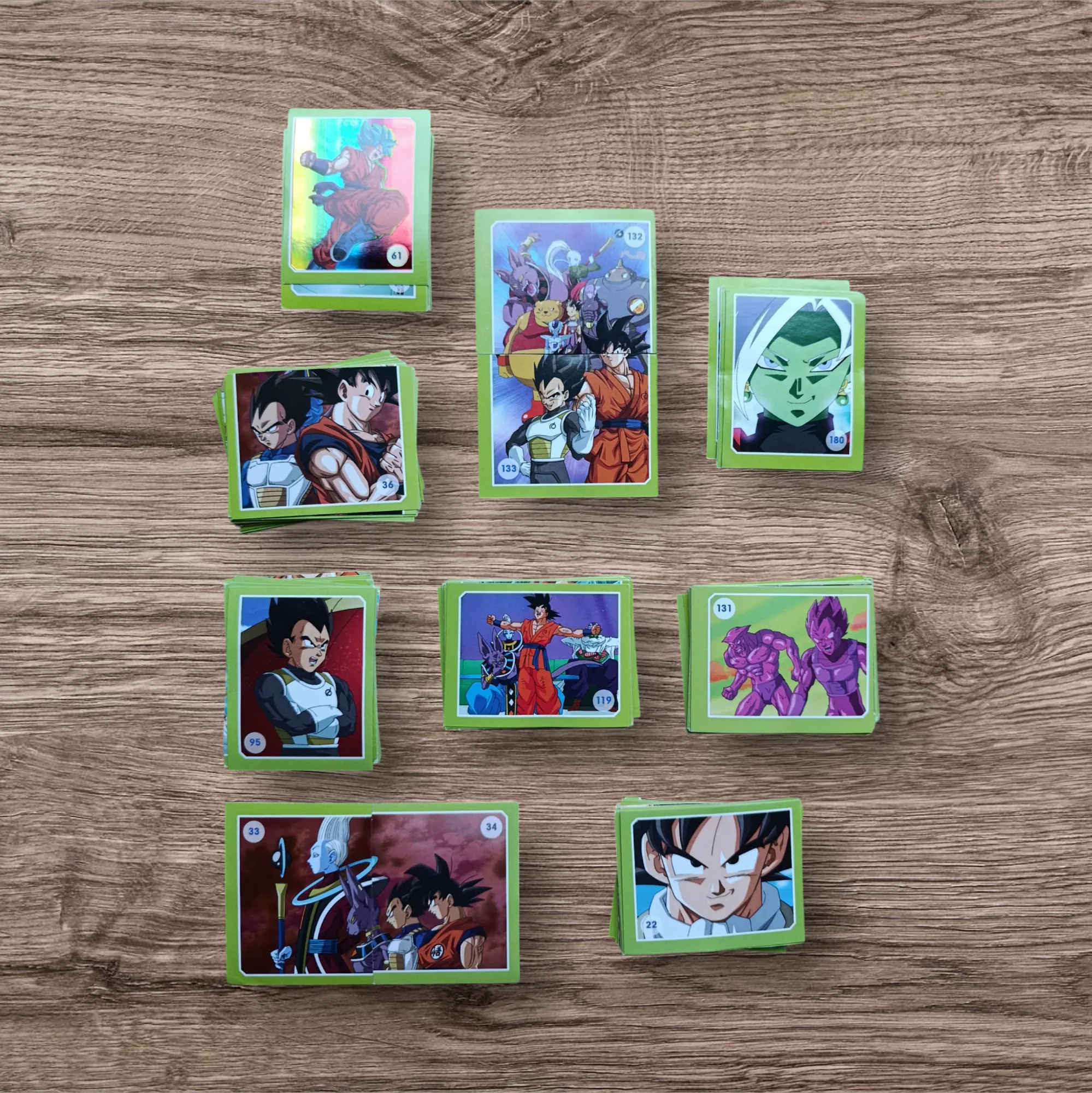 Lote 122 figuritas sin repetir Dragon Ball