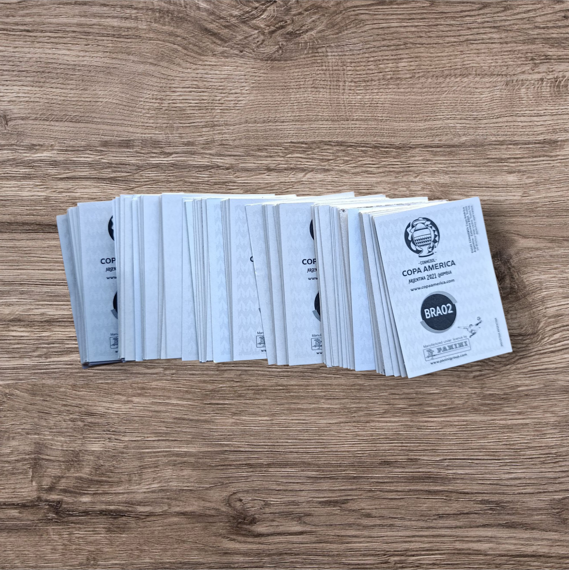 Lote 131 figuritas sin repetir Copa América 2021