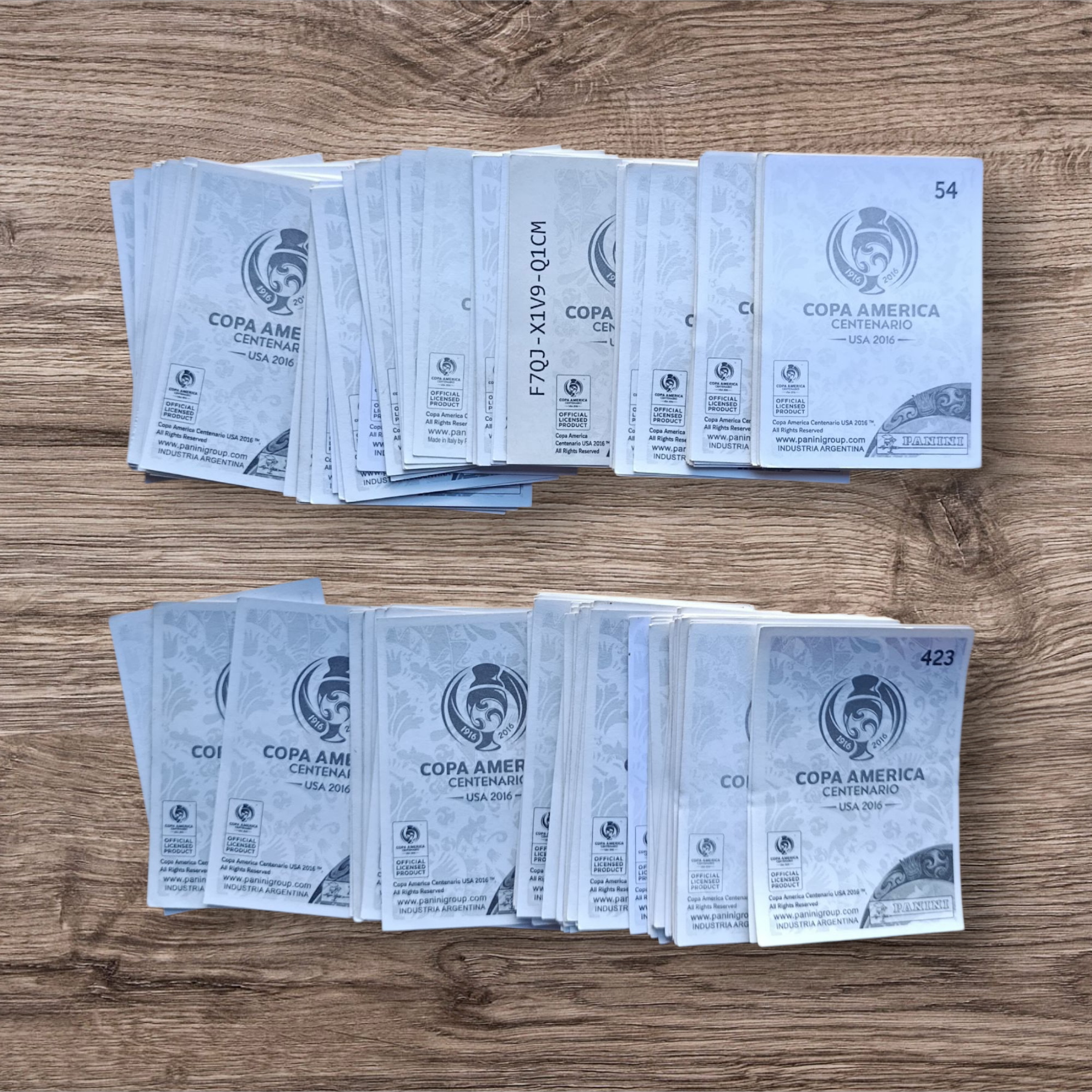 Lote 146 figuritas sin repetir Copa América 2016