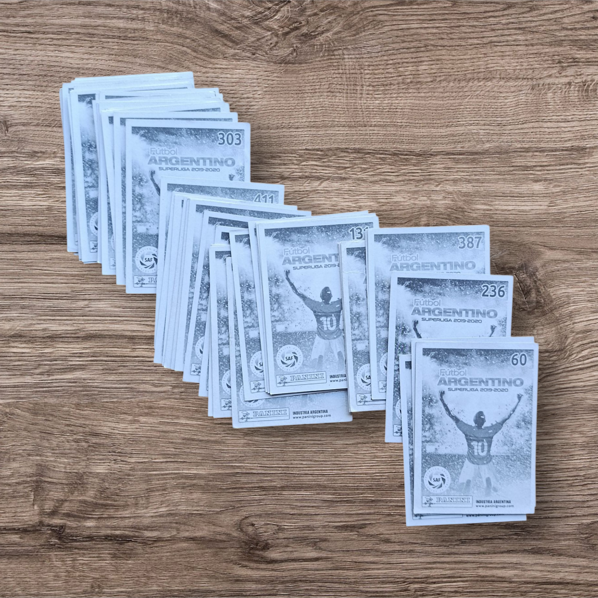 Lote 51 figuritas sin repetir Fútbol Argentino 2019-2020