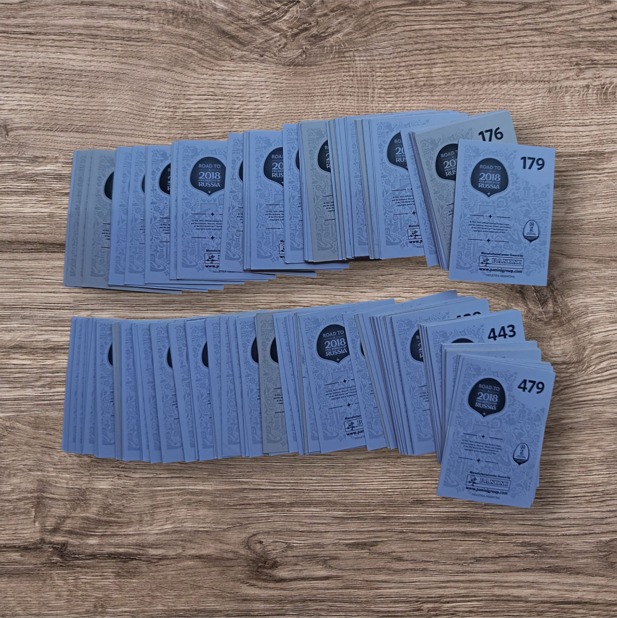 Lote 205 figuritas sin repetir Road to Rusia 2018