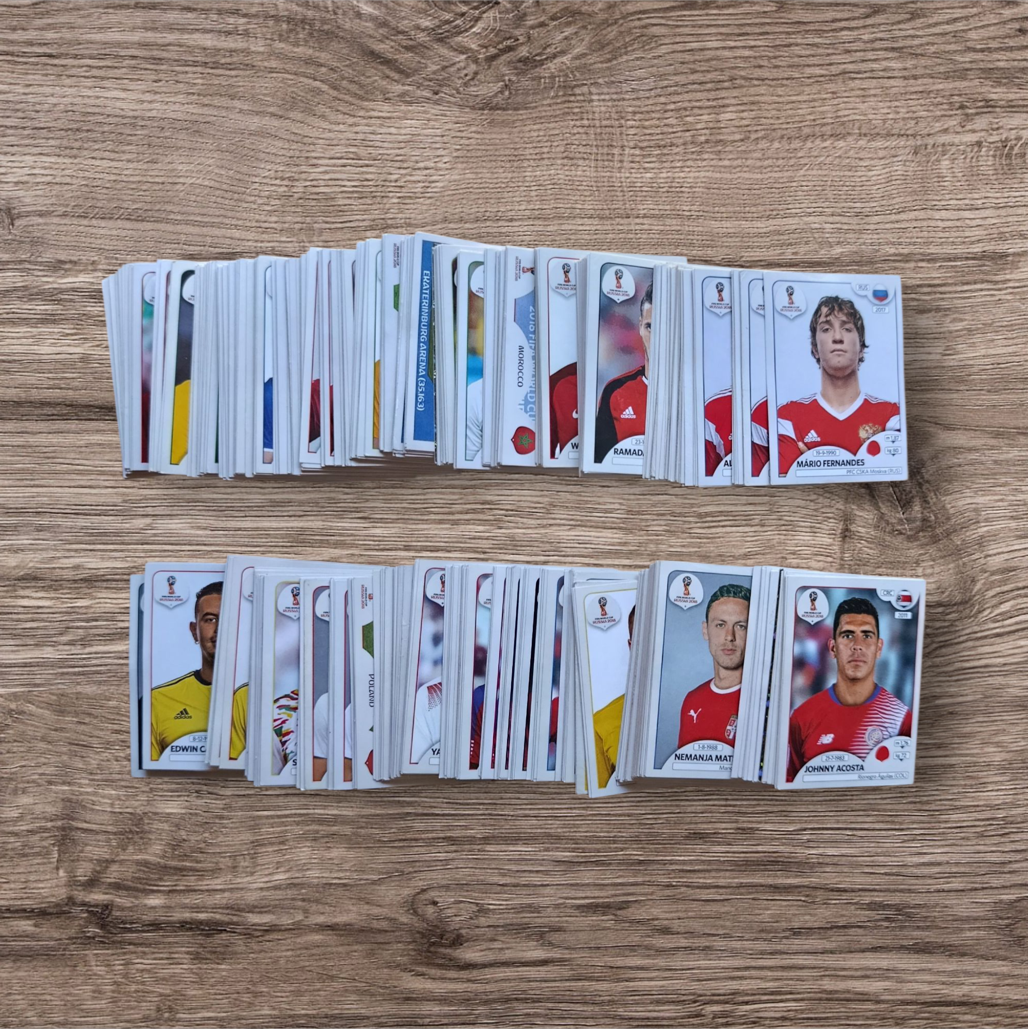 Lote 205 figuritas sin repetir Road to Rusia 2018