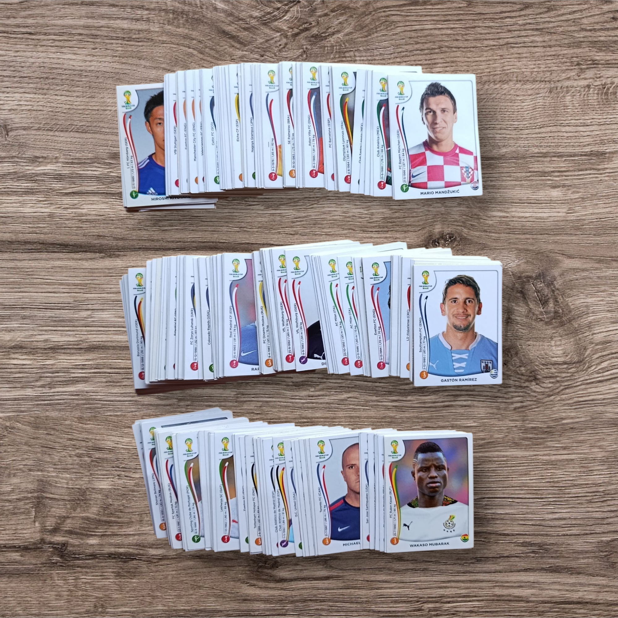 Lote 310 figuritas sin repetir Mundial Brasil 2014