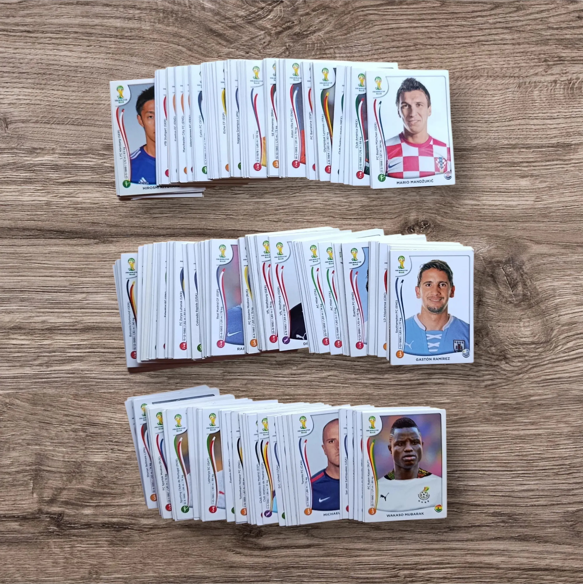 Lote 310 figuritas sin repetir Mundial Brasil 2014
