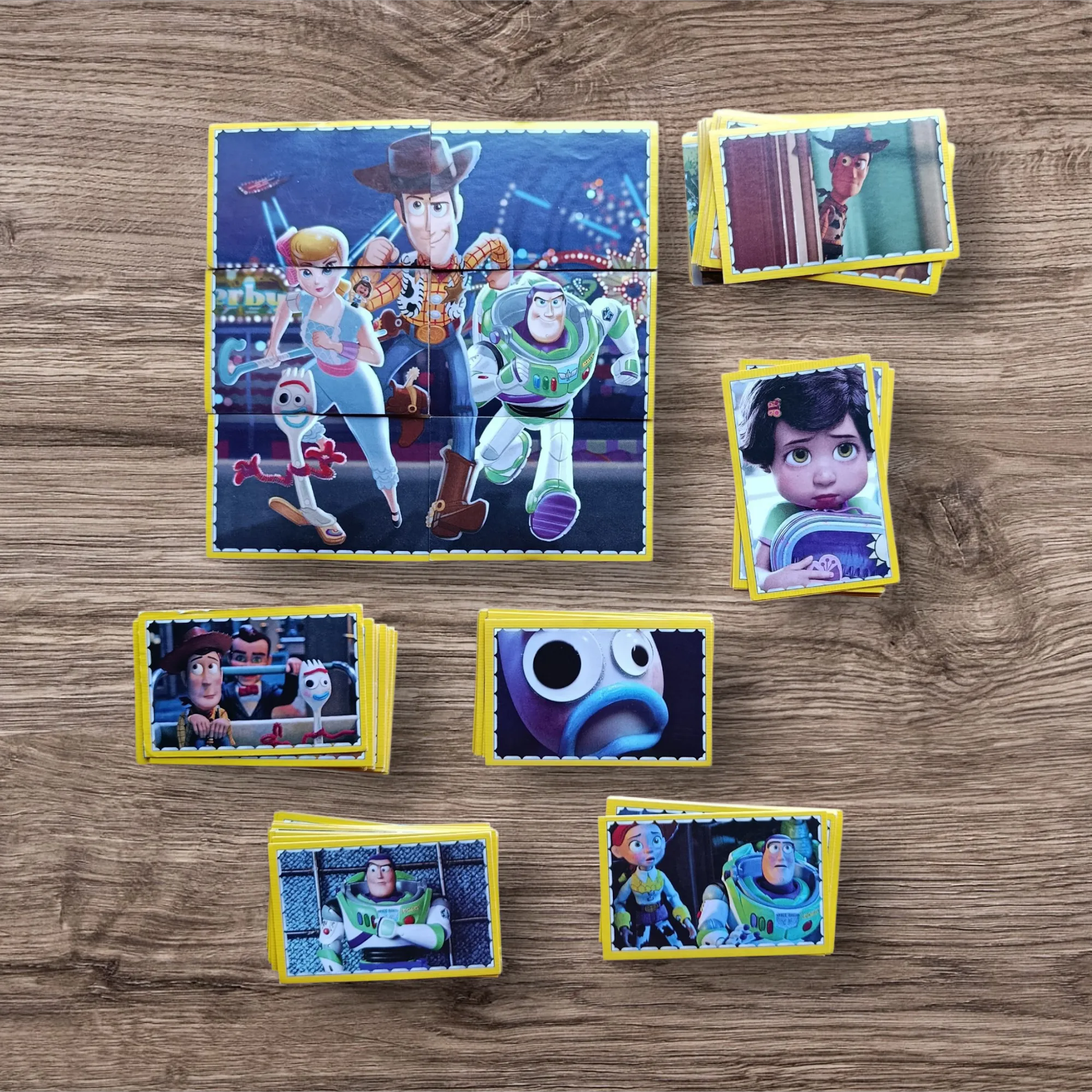 Lote 180 figuritas sin repetir Toy Story 4