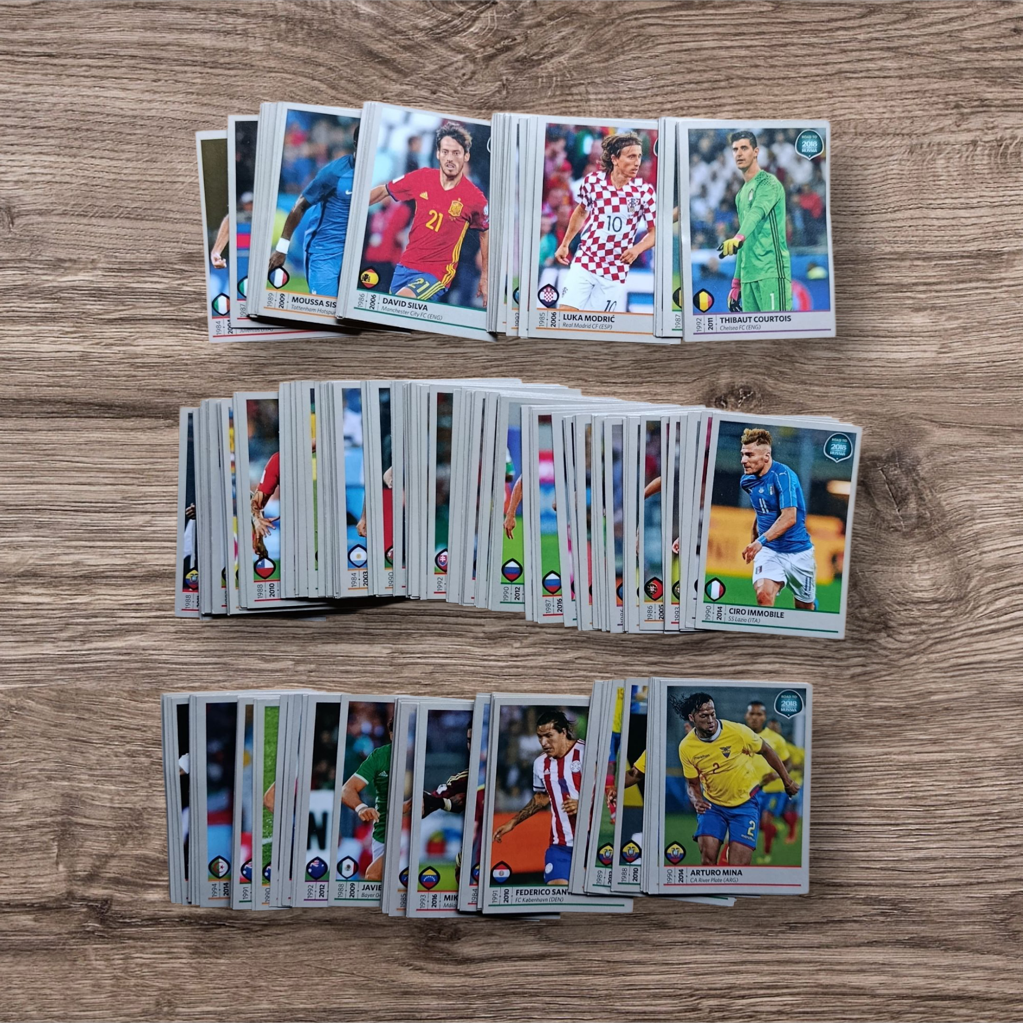 Lote 214 figuritas sin repetir Road to Rusia 2018