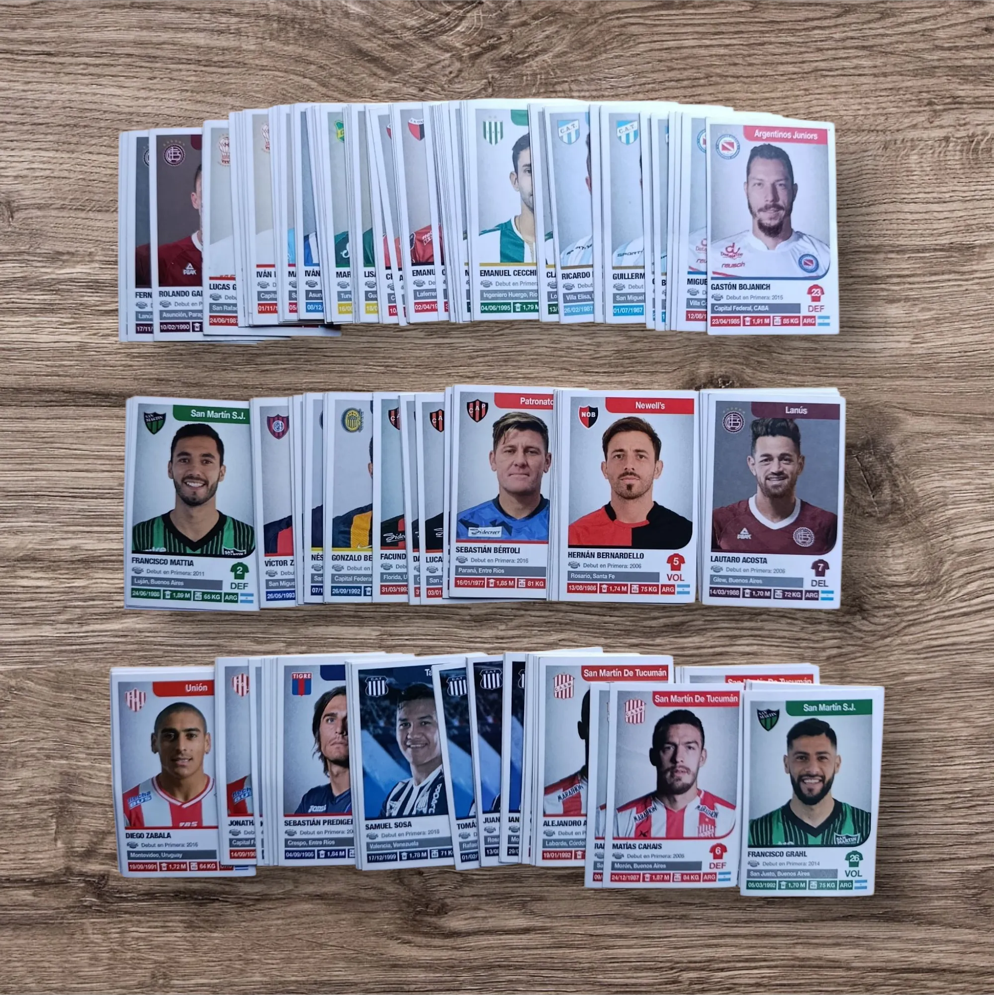 Lote 188 figuritas sin repetir Fútbol Argentino 2018-2019