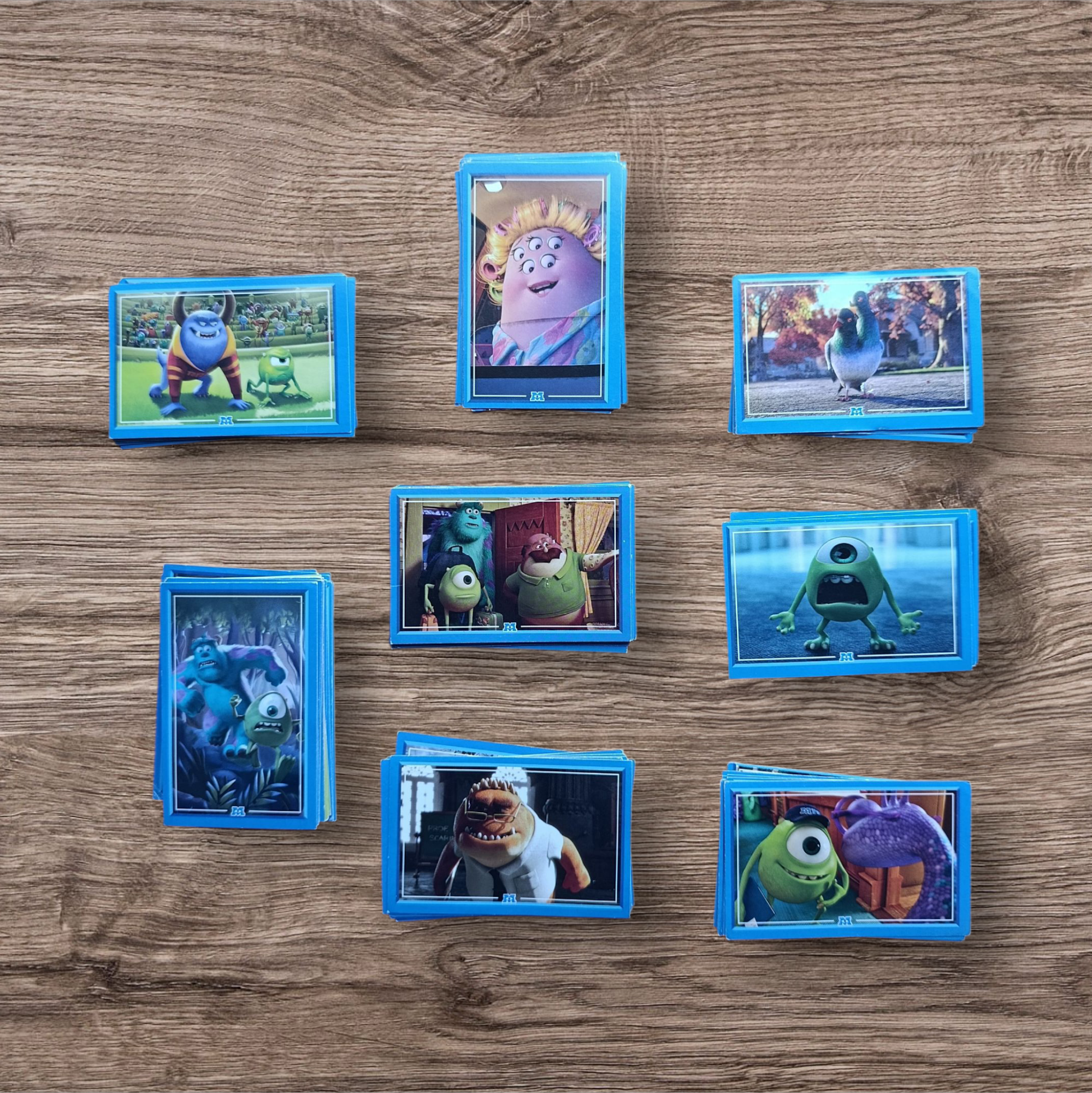 Lote 89 figuritas sin repetir Monster University