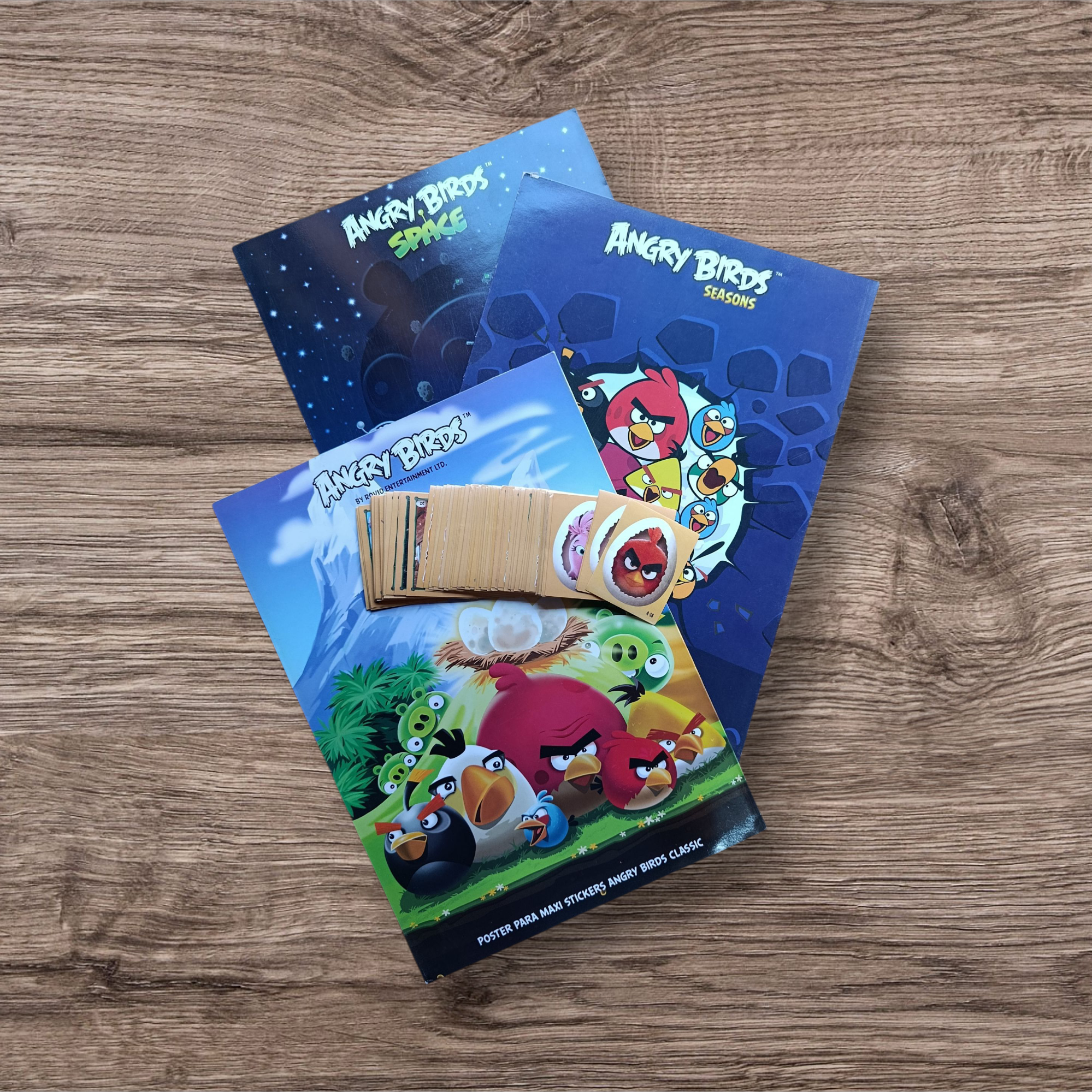 3 Maxiposters + 112 figuritas sin repetir Angry Birds