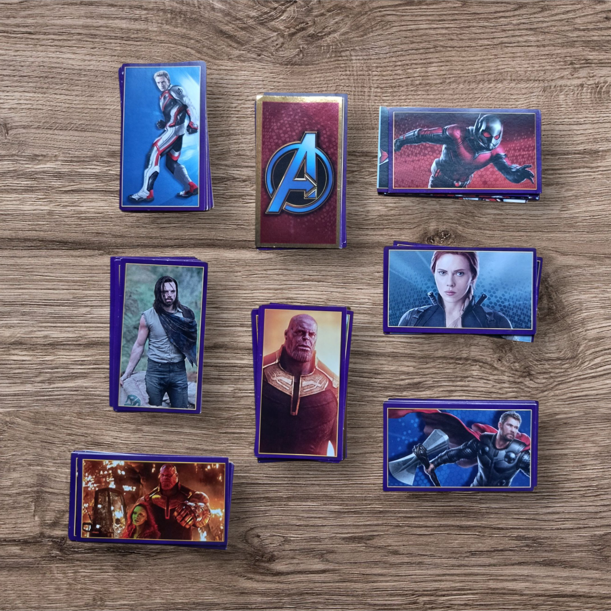 Lote 76 figuritas sin repetir Avengers Endgame
