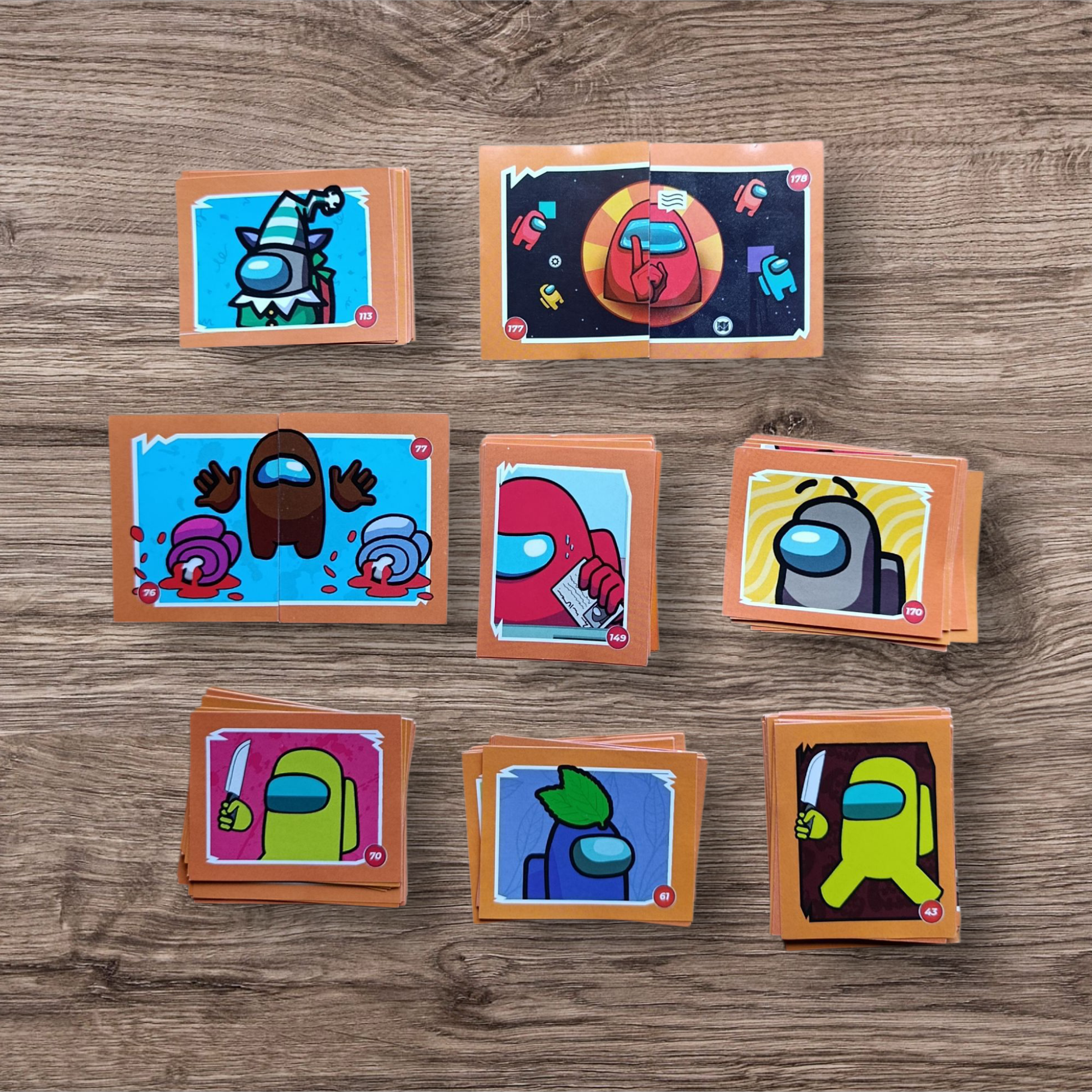 Lote 132 figuritas sin repetir Among Us