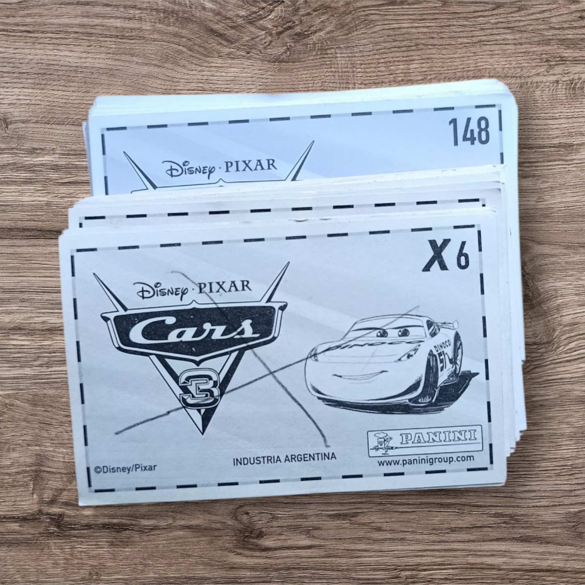 Lote 63 figuritas sin repetir Cars 3