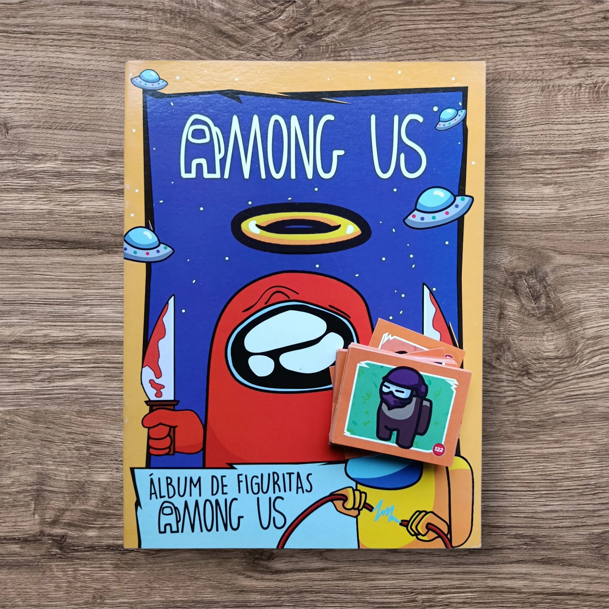 Álbum + 74 figuritas sin repetir Among Us