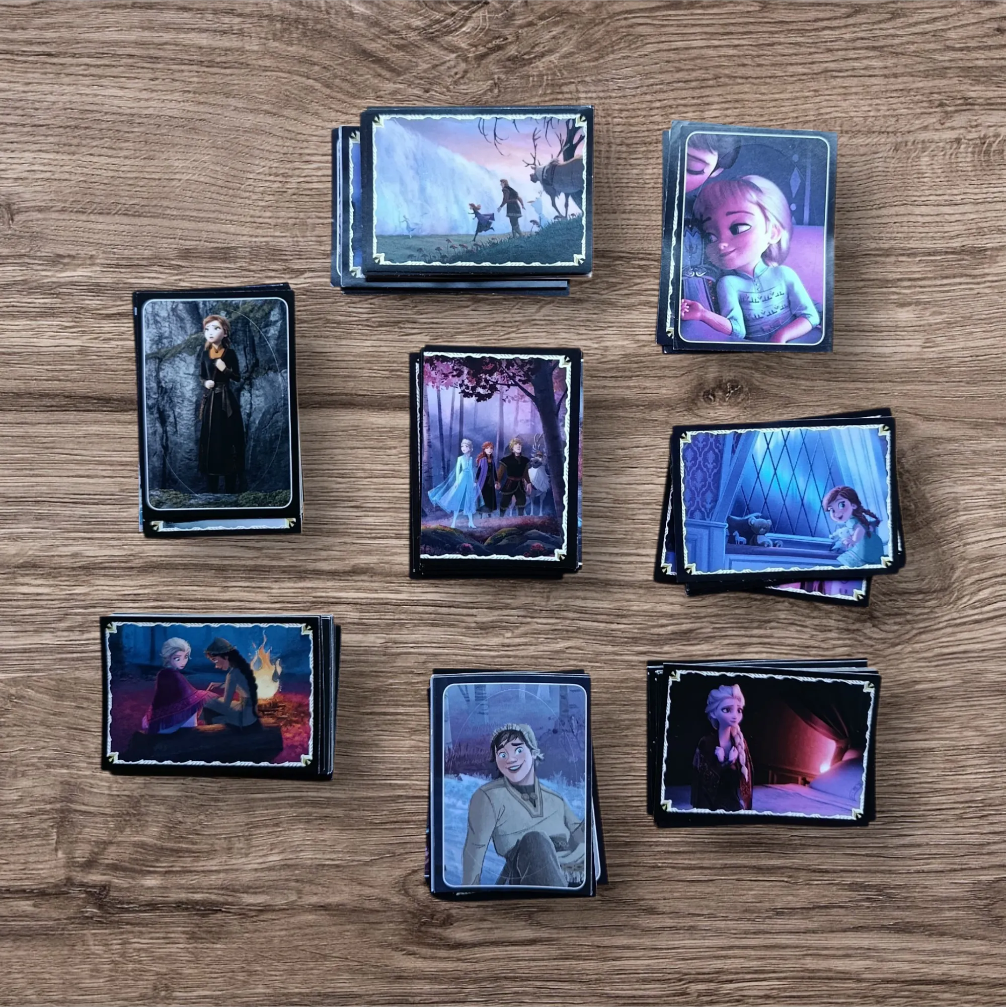 Lote 114 figuritas sin repetir Frozen 2