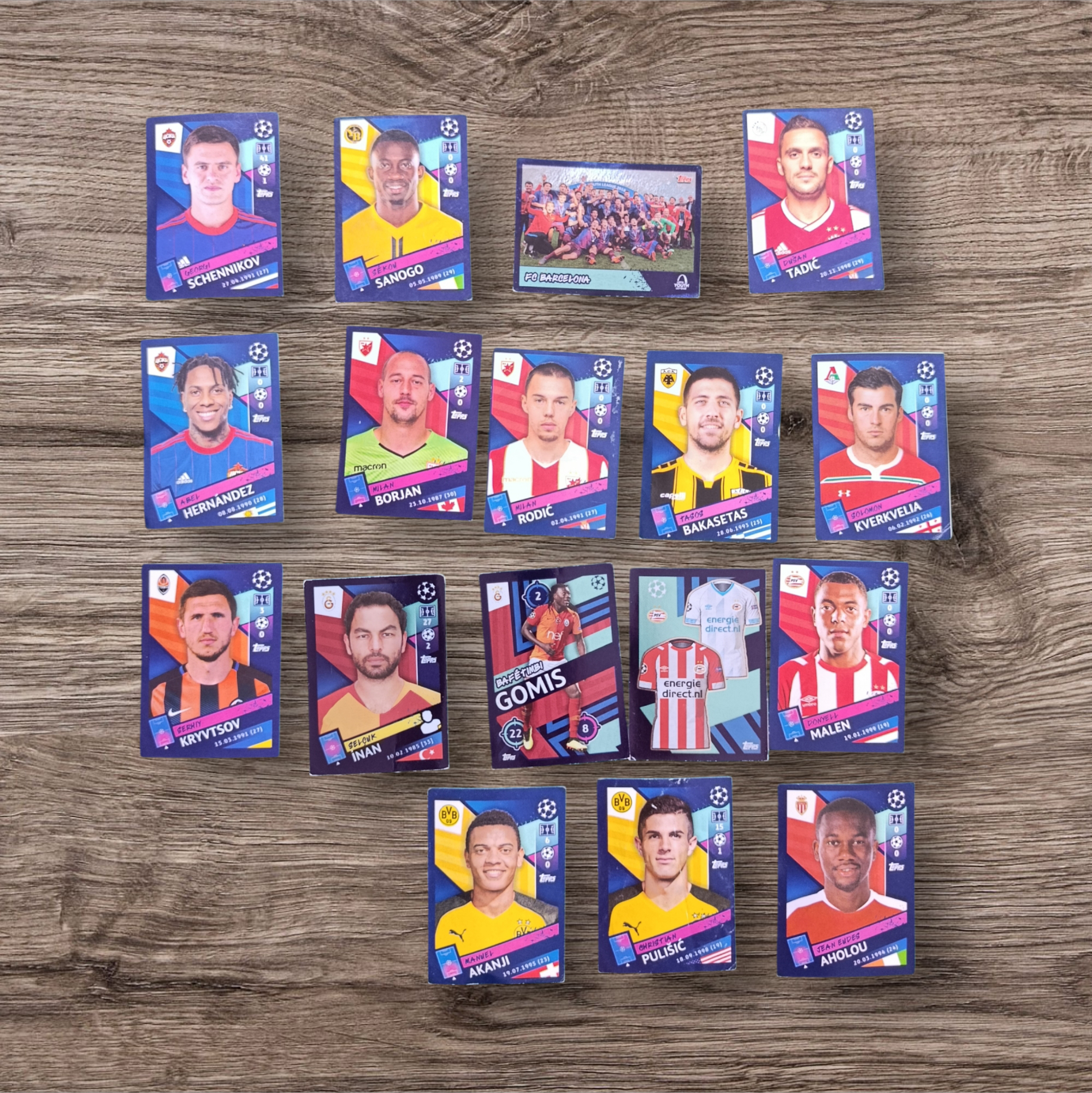 Lote 17 figuritas sin repetir Champions League 2018/2019