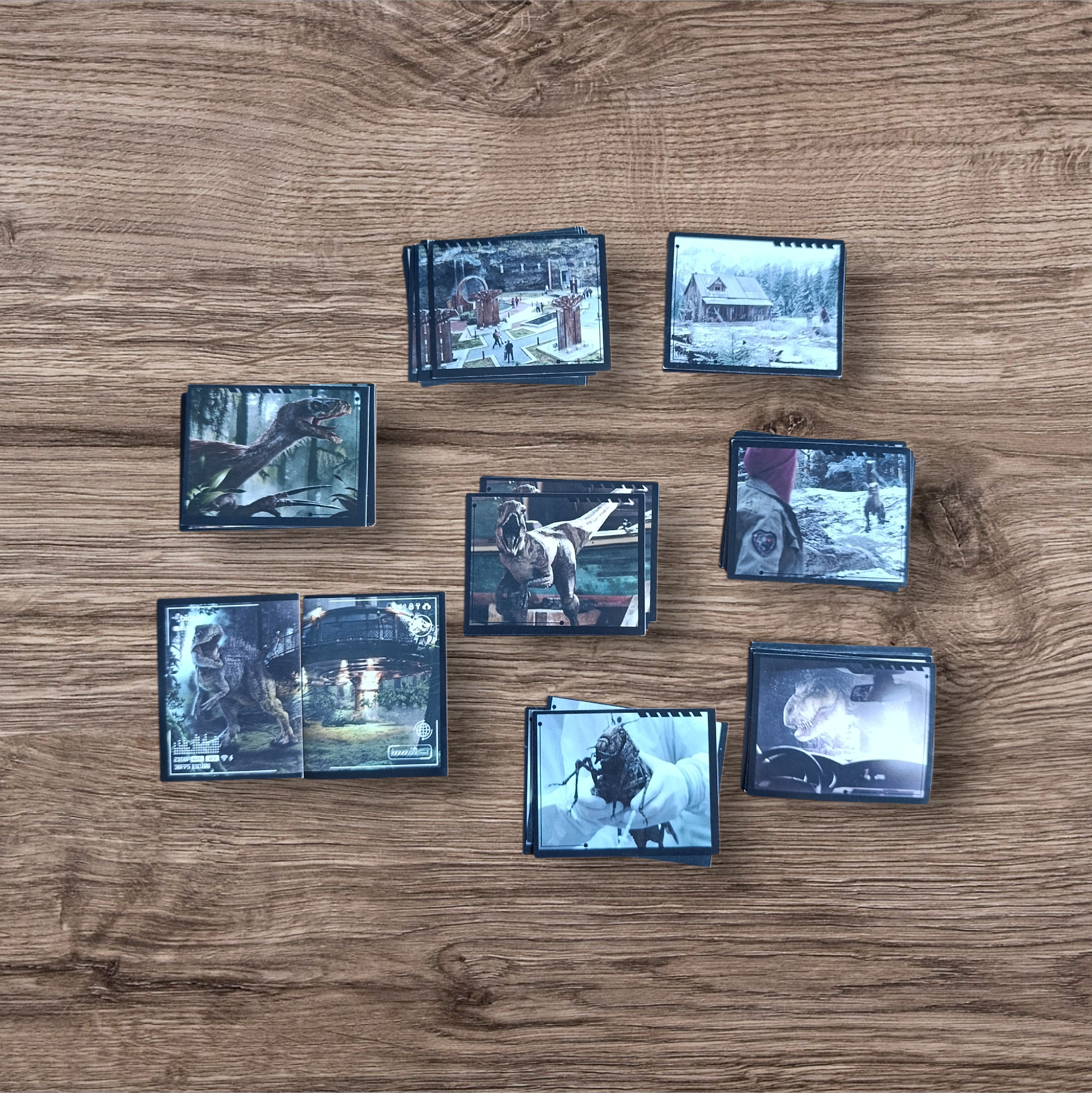 Lote 53 figuritas Jurassic World Dominion