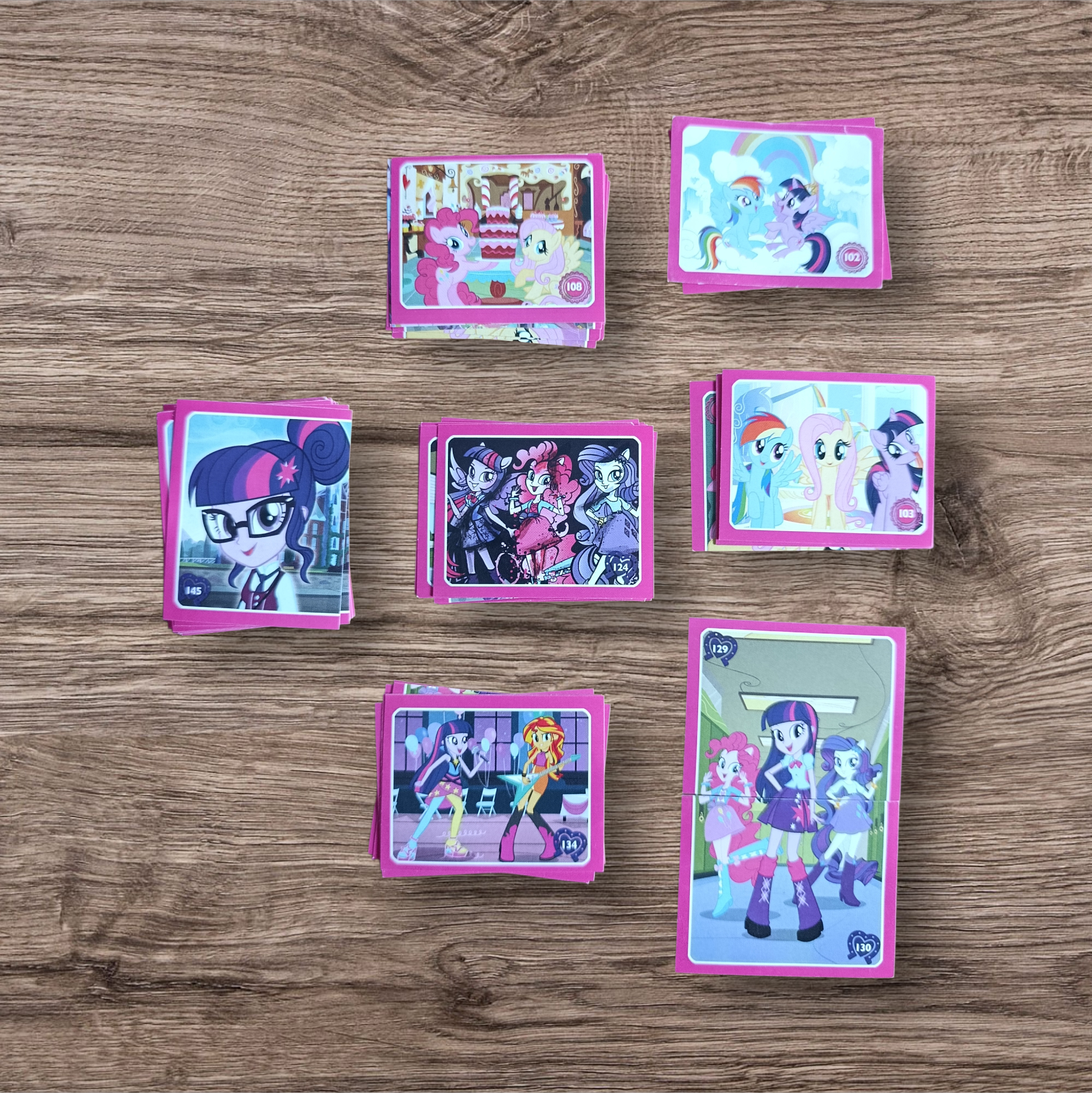 Lote 59 figuritas Equestria Girls