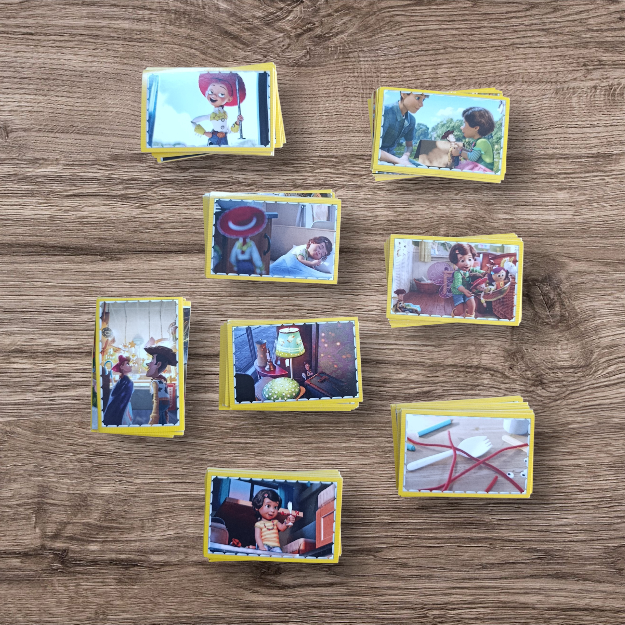 Lote 161 figuritas sin repetir Toy Story 4