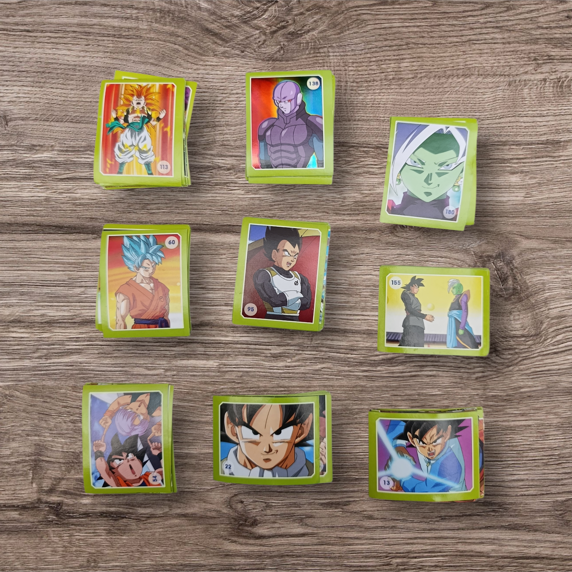 Lote 198 figuritas sin repetir Dragon Ball