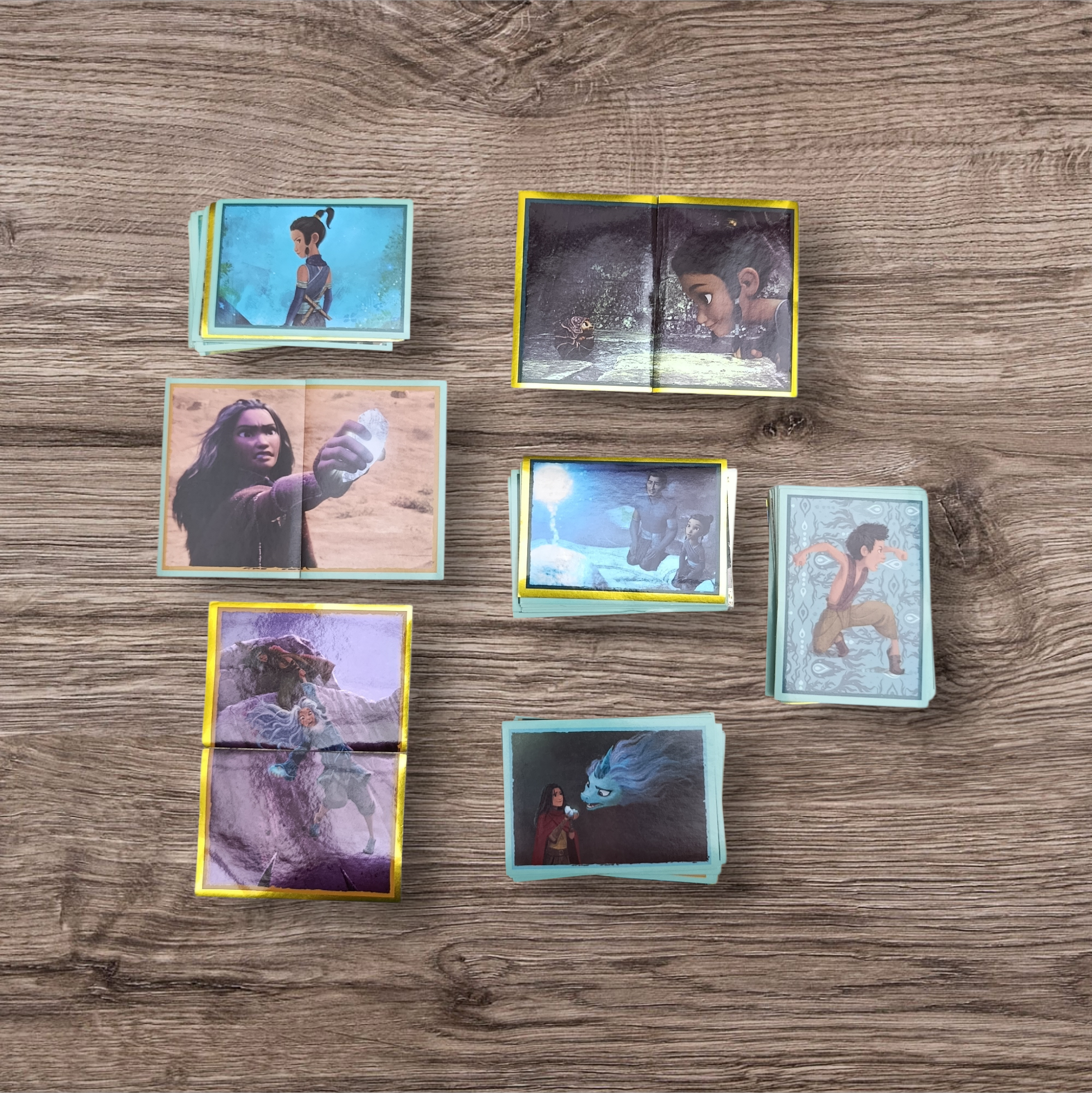 Lote 105 figuritas sin repetir Raya y el último Dragón