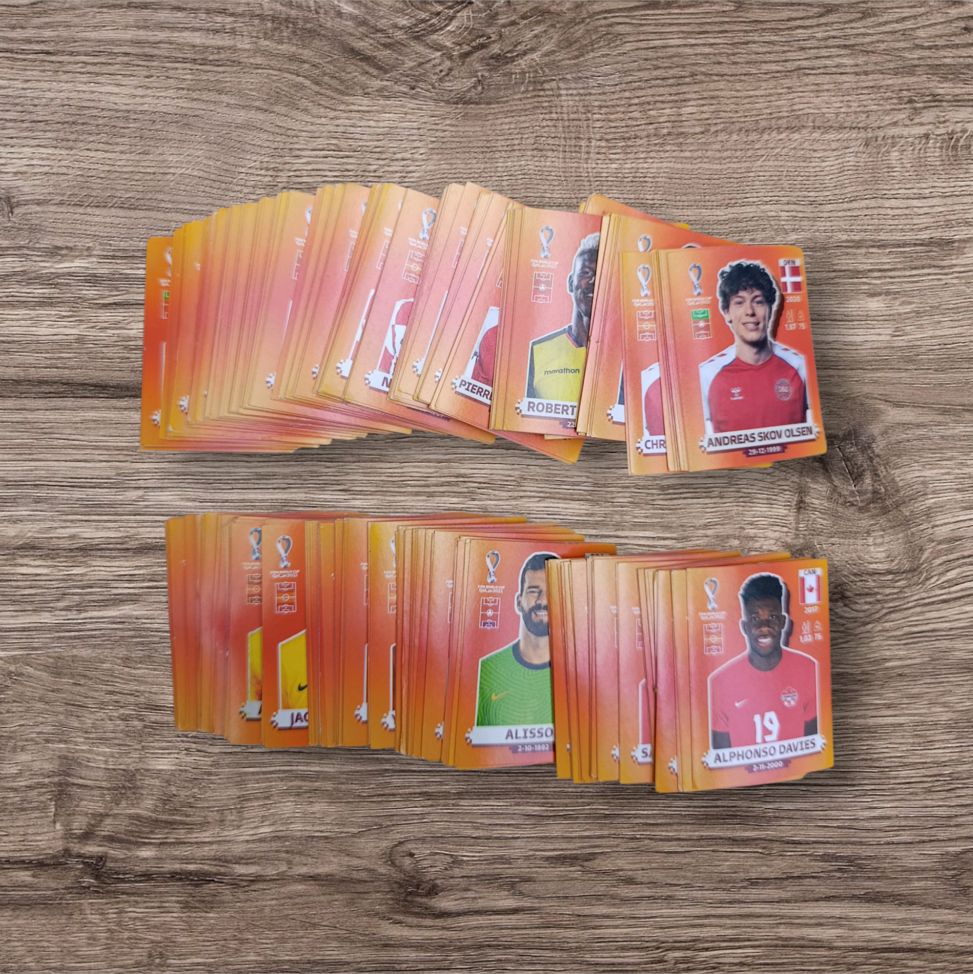 Lote 338 figuritas Mundial Qatar 2022