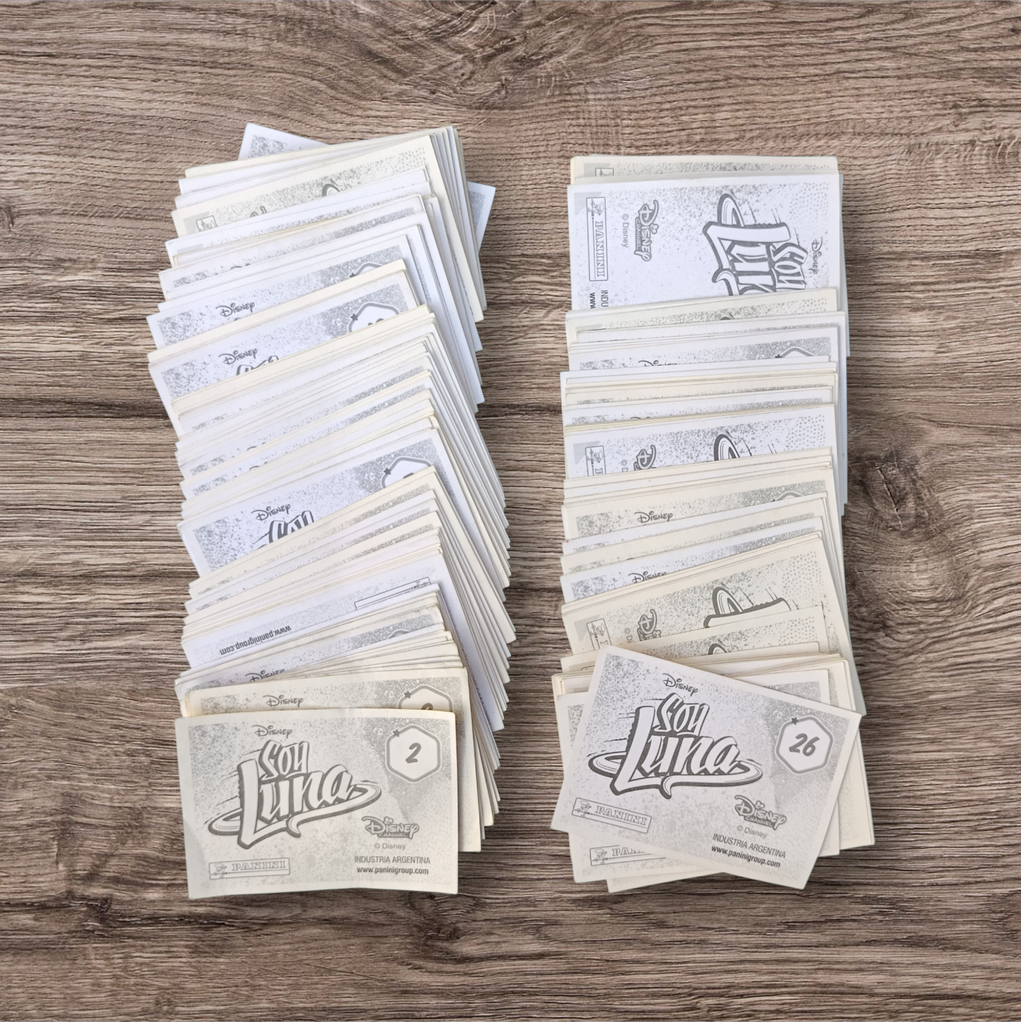 Lote 280 figuritas Soy Luna