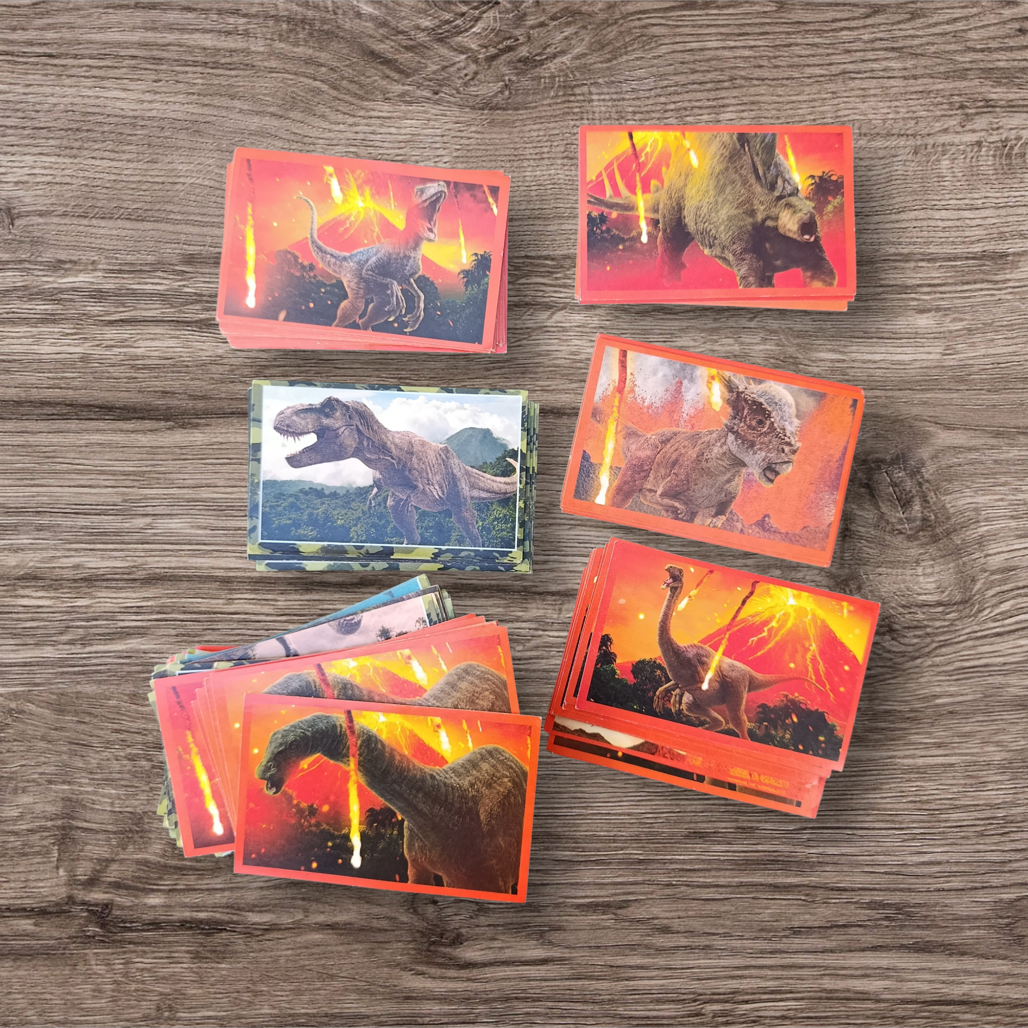 Lote 190 figuritas Jurassic World El reino caido