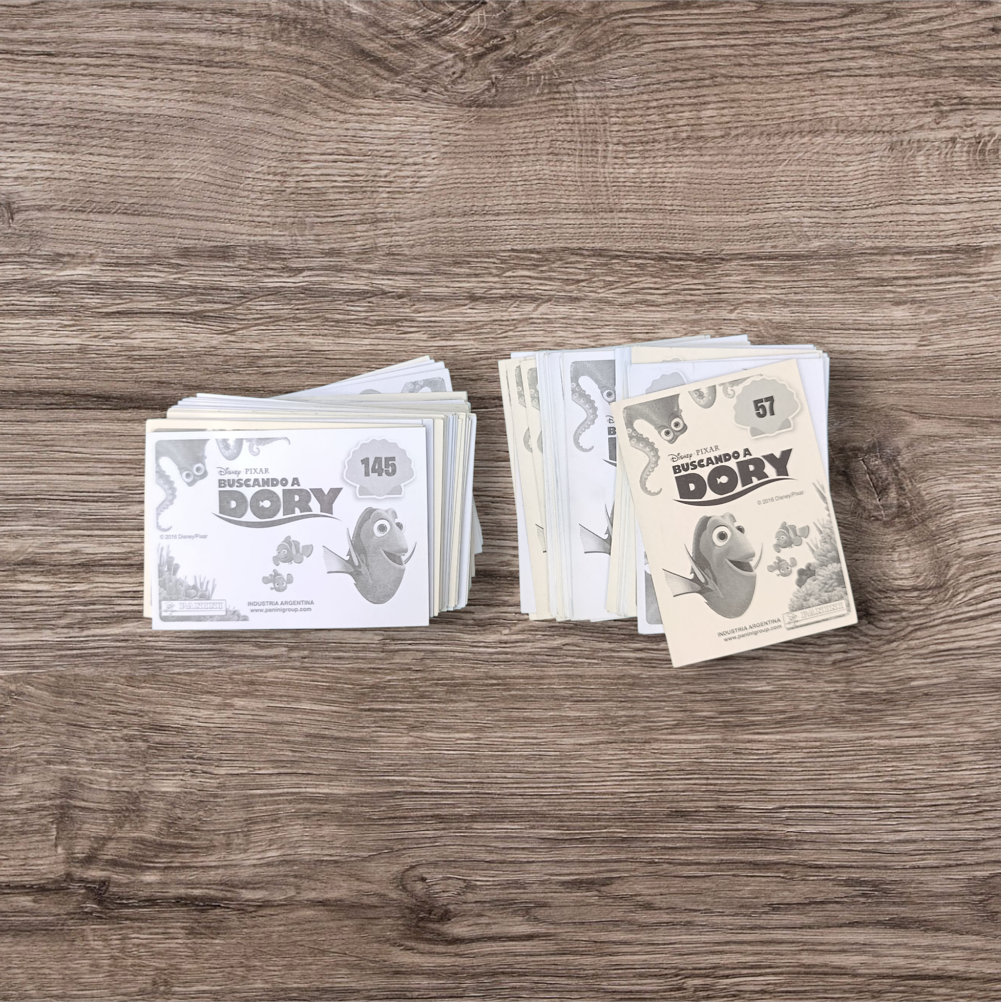 Lote 124 figuritas sin repetir Buscando a Dory