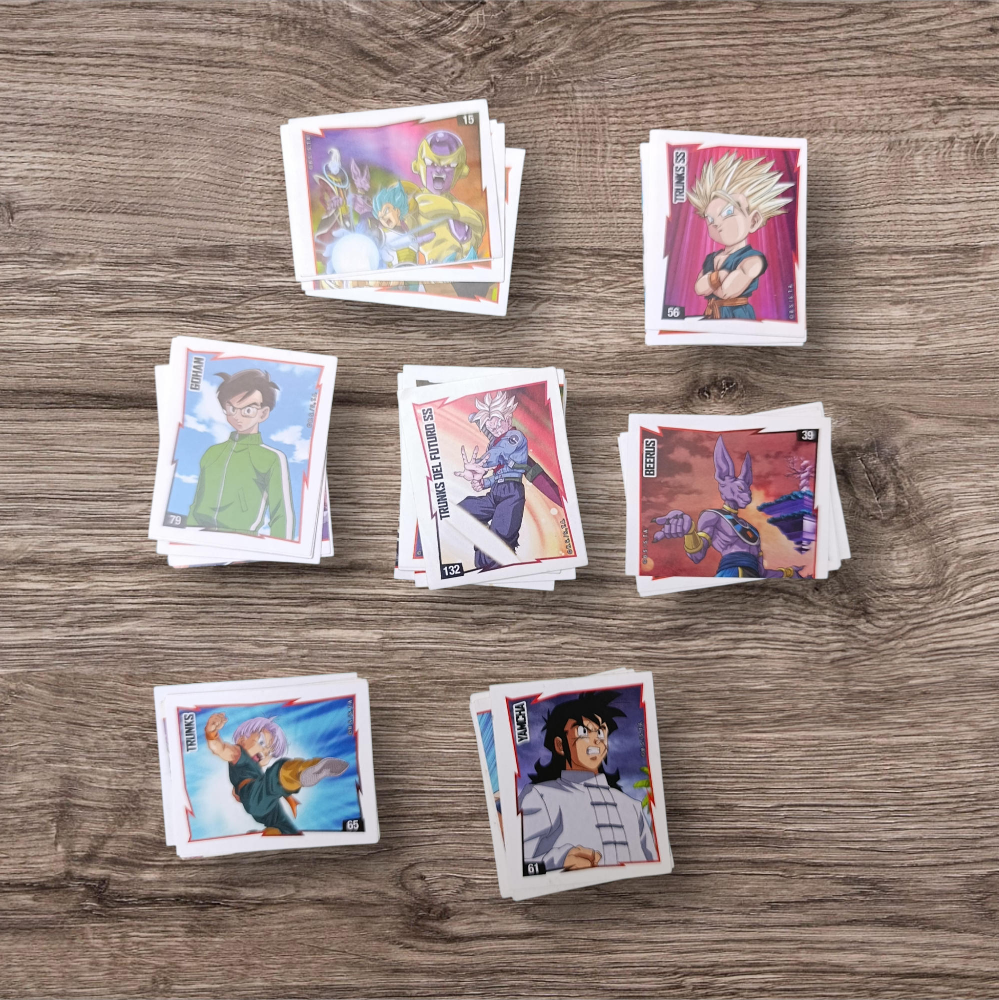 Lote 50 figuritas sin repetir Dragon Ball