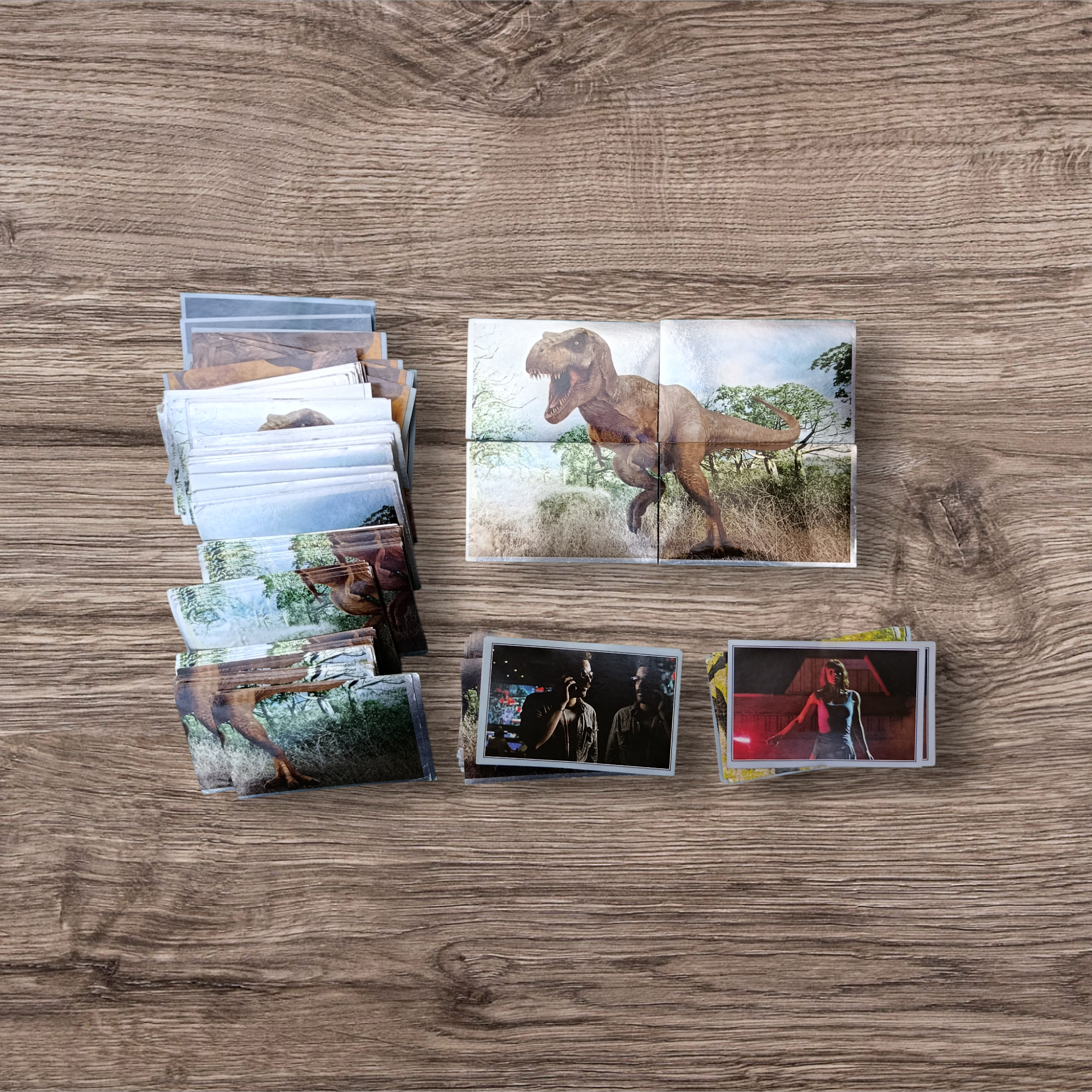 Lote 223 figuritas Jurassic World