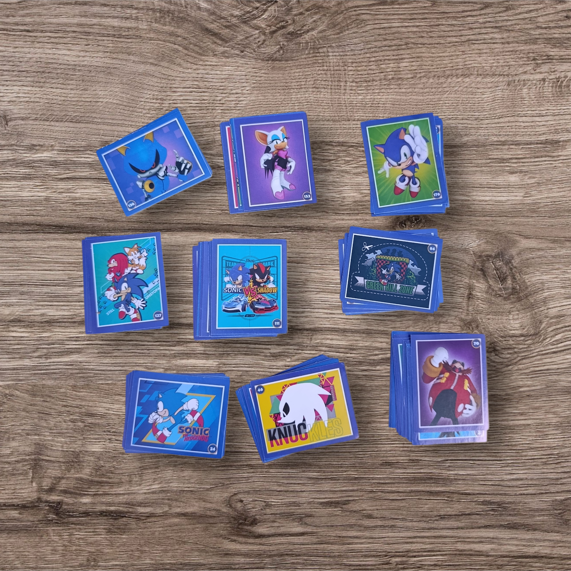 Lote 132 figuritas sin repetir Sonic