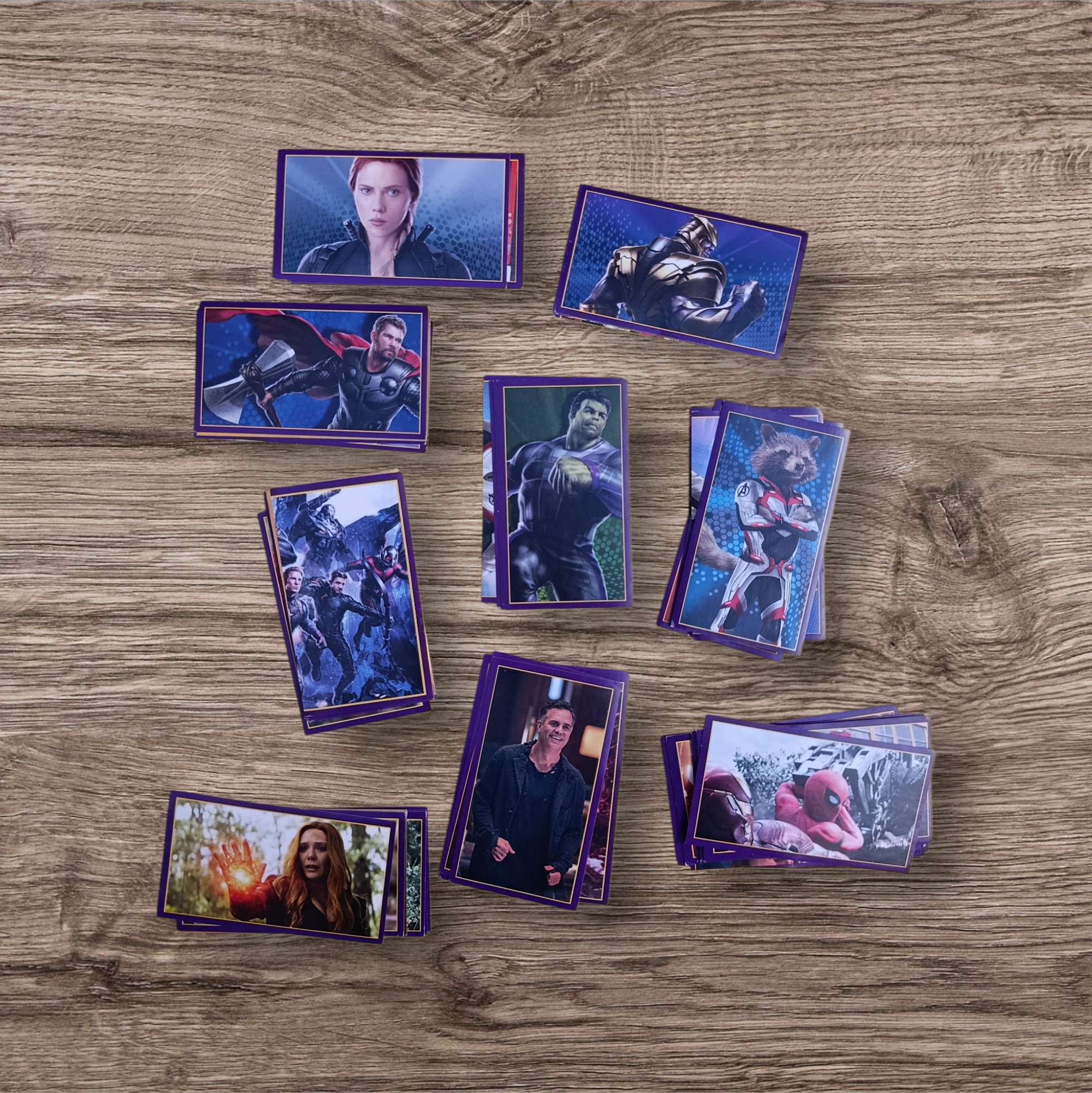 Lote 70 figuritas sin repetir Avengers Endgame