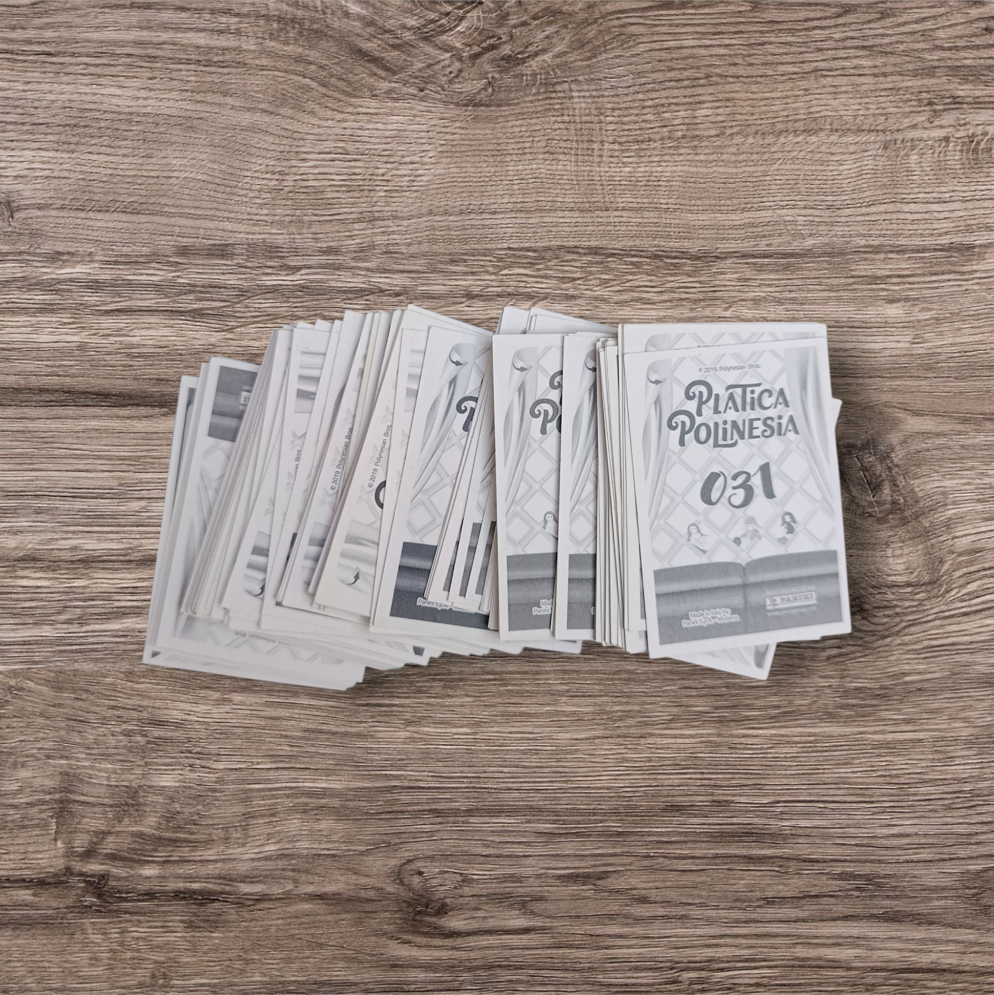 Lote 121 figuritas sin repetir Plática Polinesia