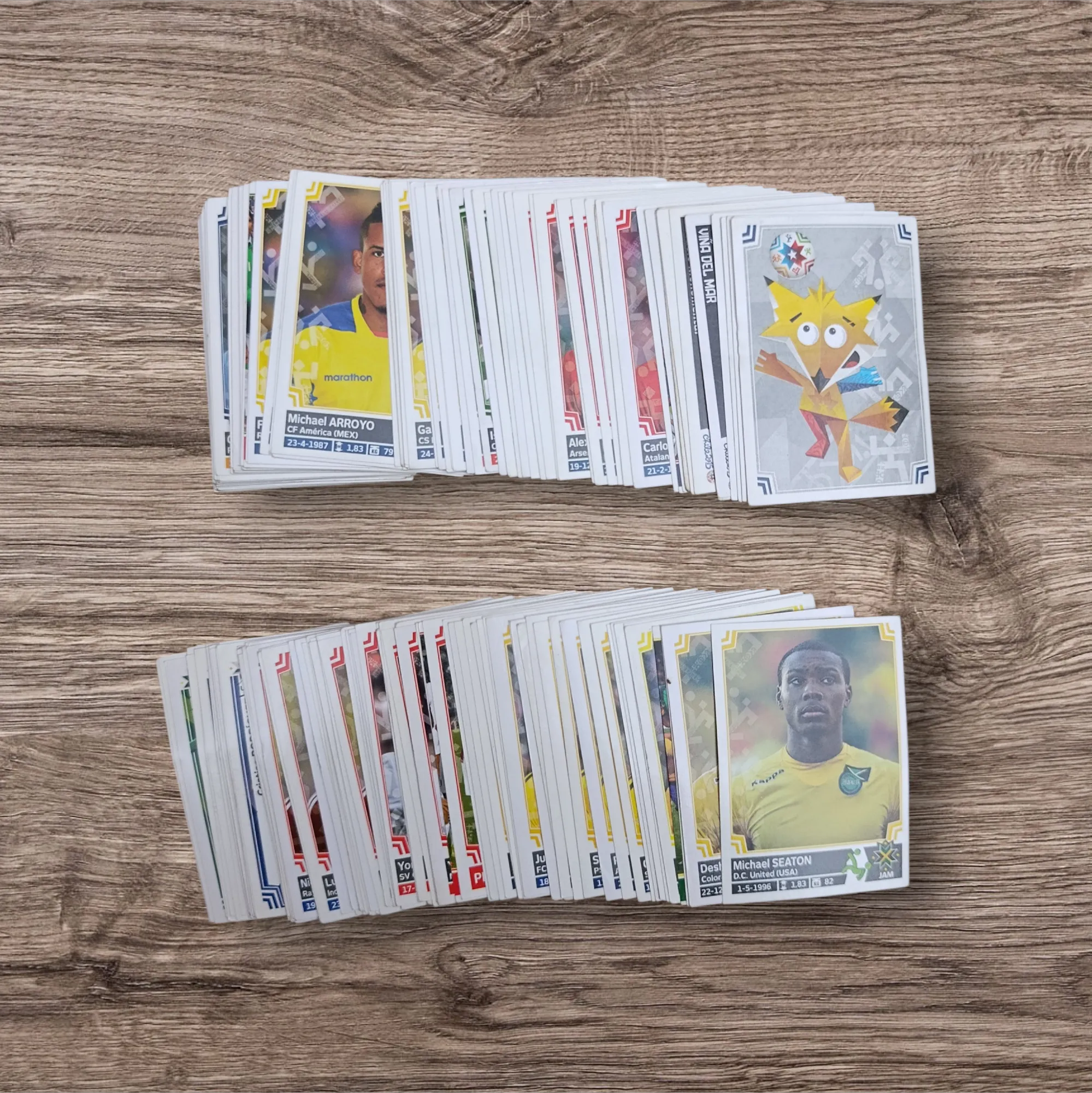 Lote 184 figuritas sin repetir Copa América Chile 2015