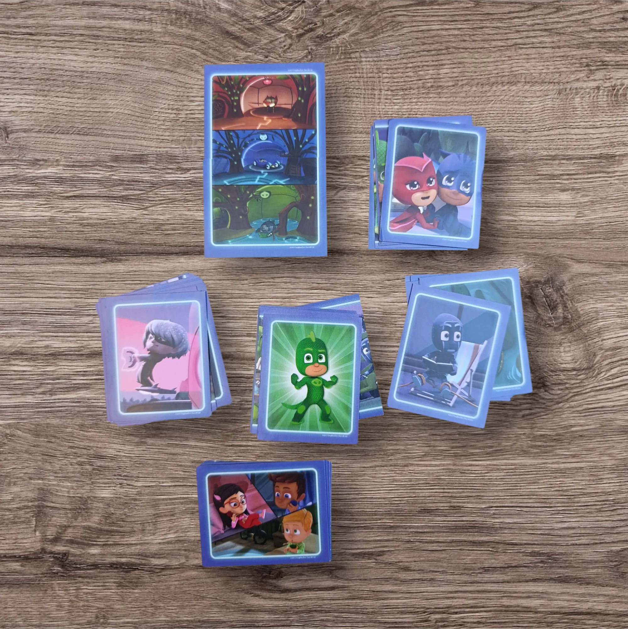 Lote 66 figuritas sin repetir Pj Masks