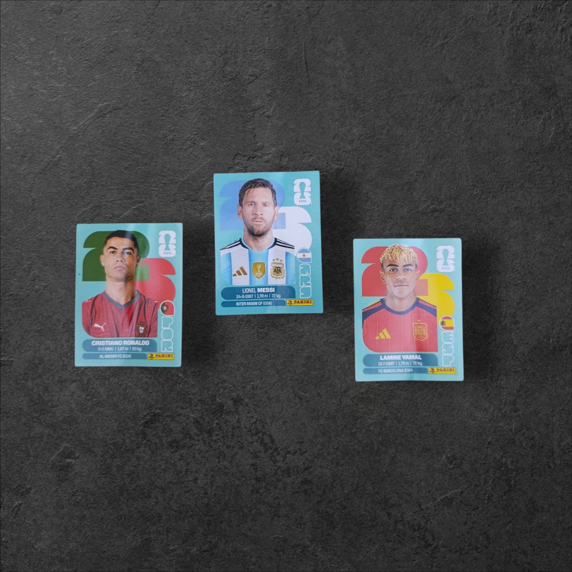 Lote de 3 Figuritas Mundial 2026 (Panini) – Messi, Cristiano Ronaldo y Lamine Yamal
