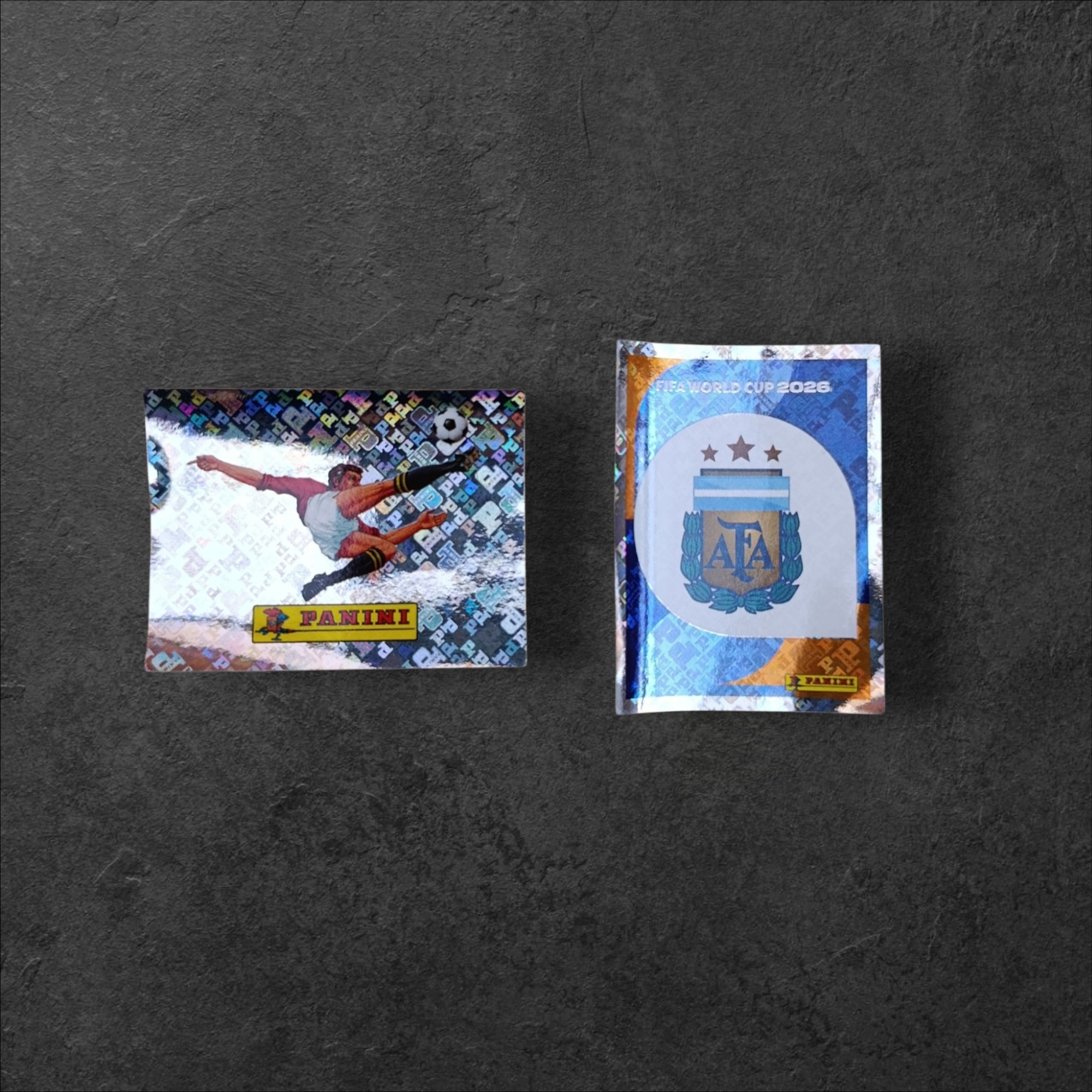 Lote de 2 Figuritas Brillantes Mundial 2026 (Panini) – 00 y ARG1
