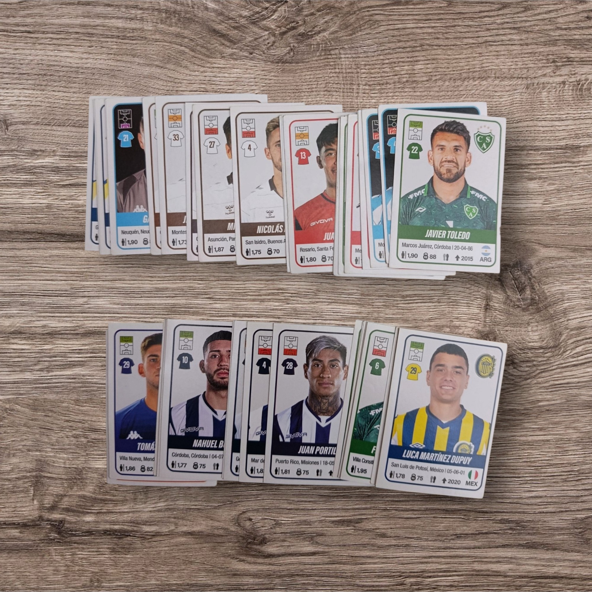 Lote de 64 Figuritas Fútbol Argentino 2023 (Panini) Sin Repetir