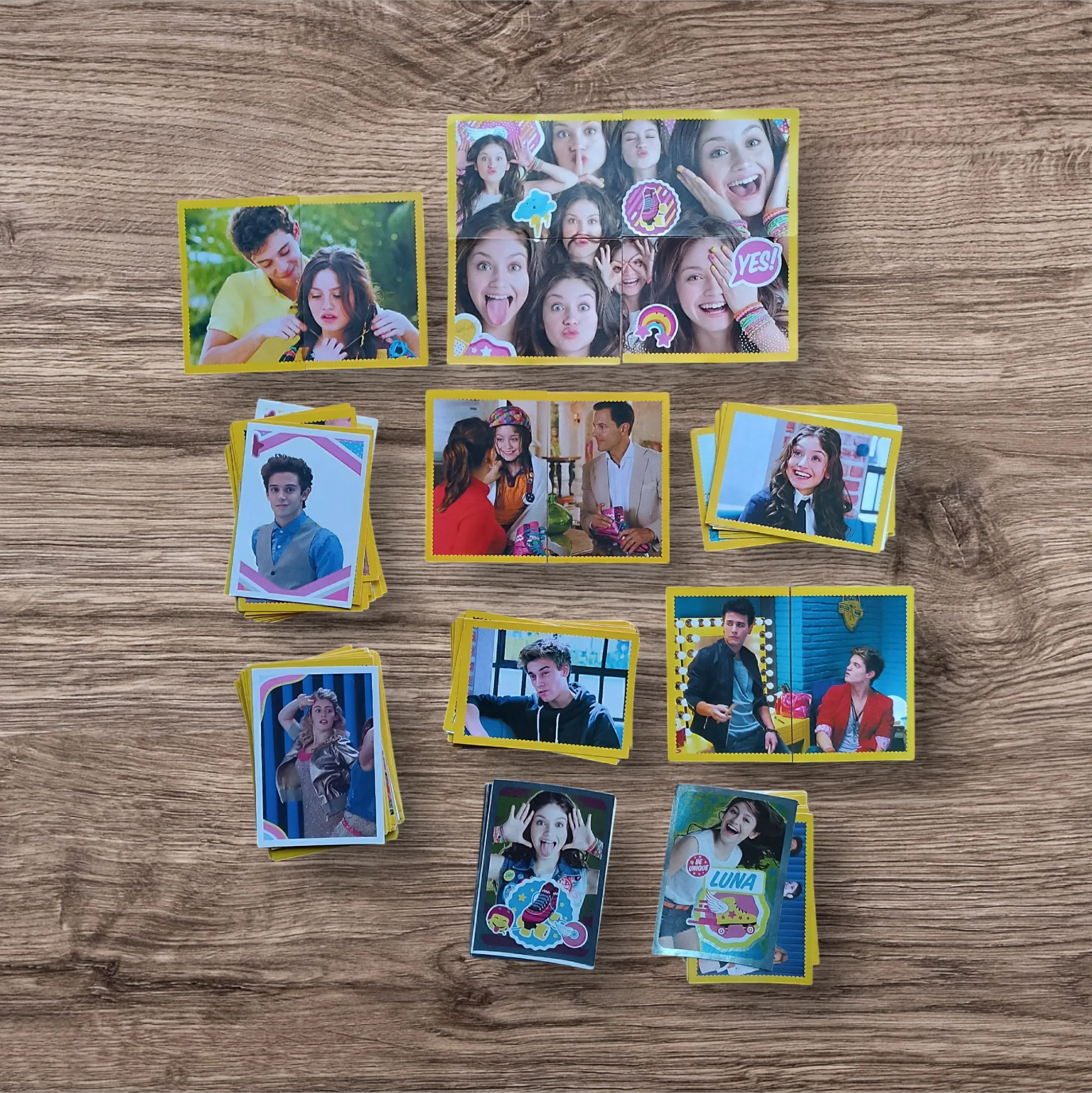 Lote 183 figuritas sin repetir Soy Luna, de Panini
