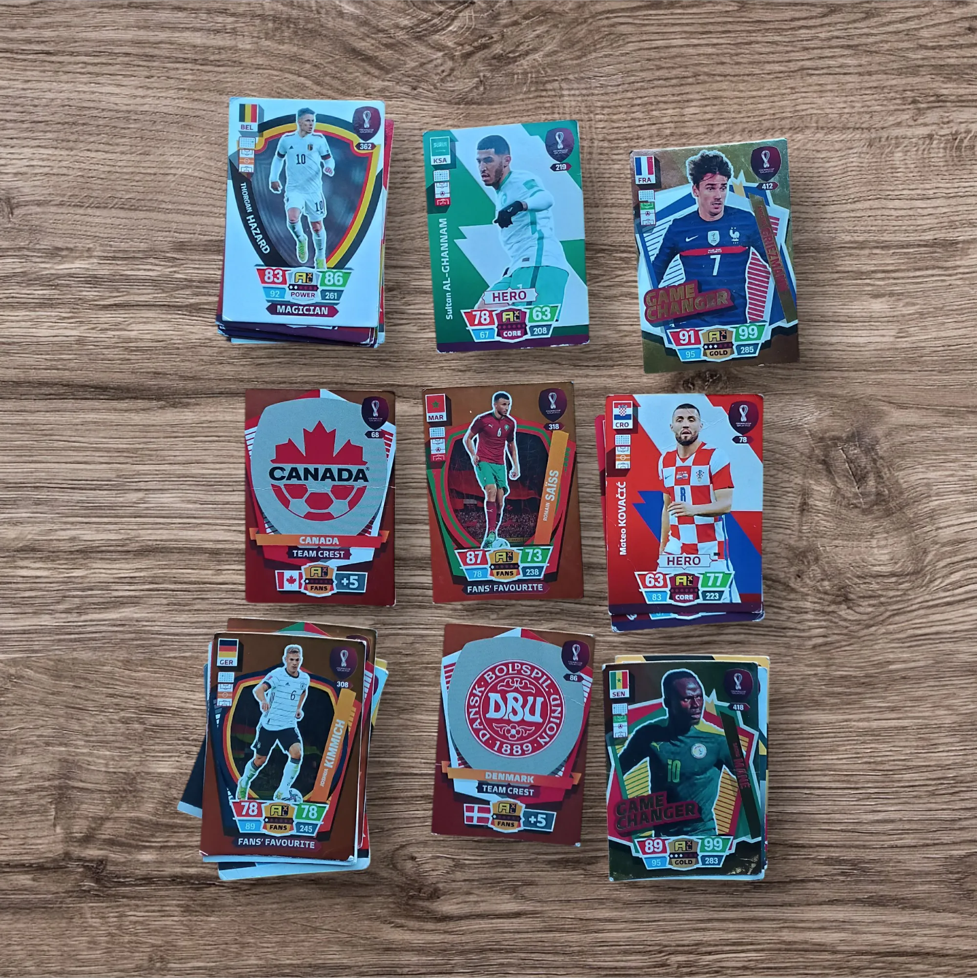 Lote 29 cartas Adrenalyn Qatar 2022