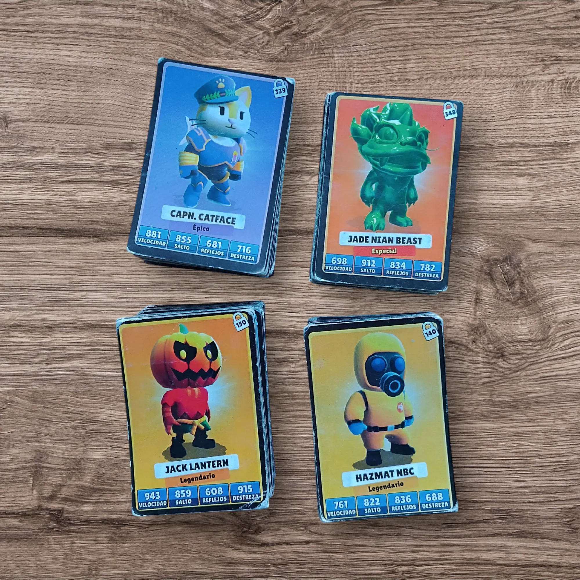 Lote infinito de 364 cartas Stumble Guys