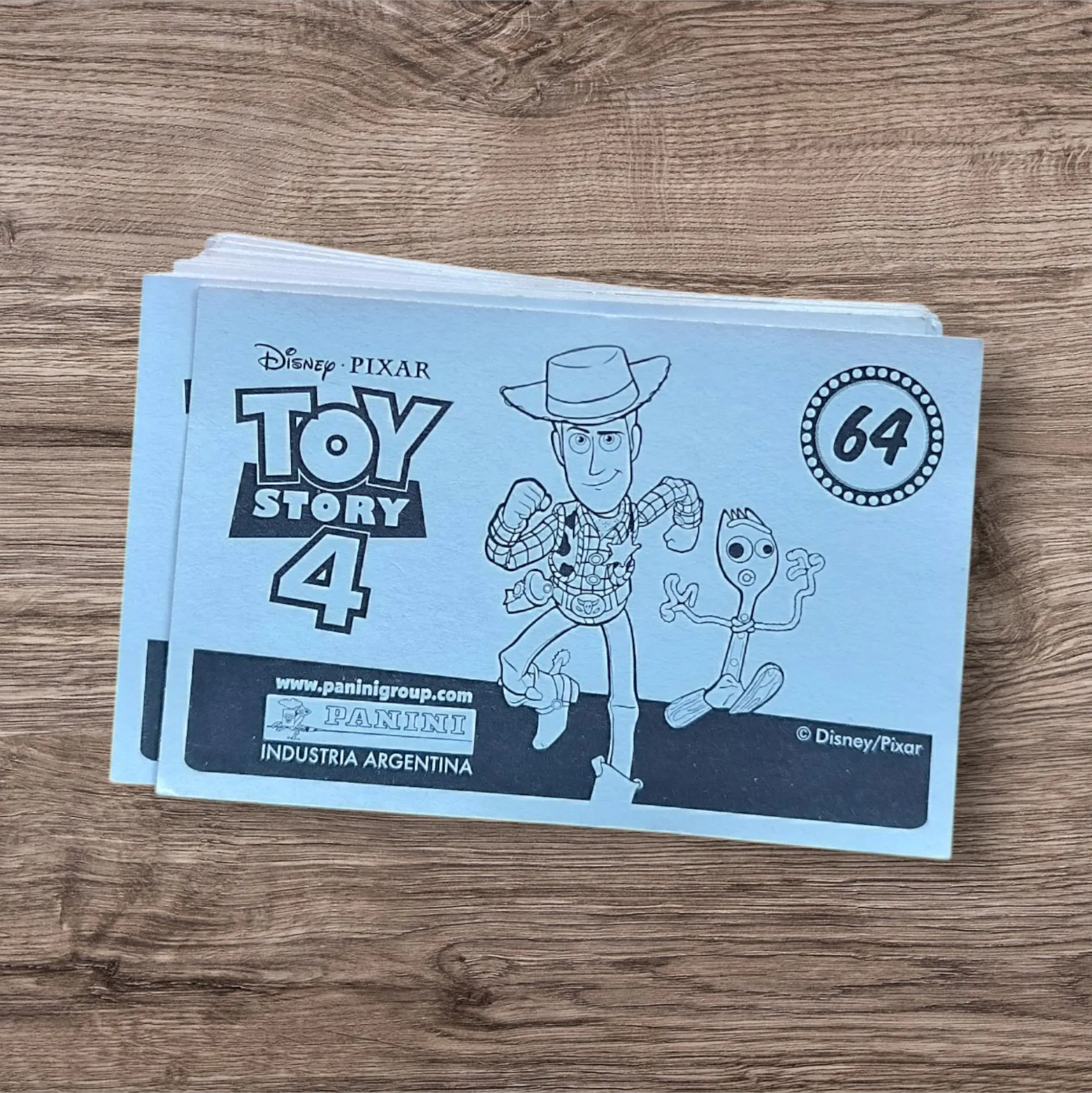 Lote 117 figuritas sin repetir Toy Story 4, de Panini