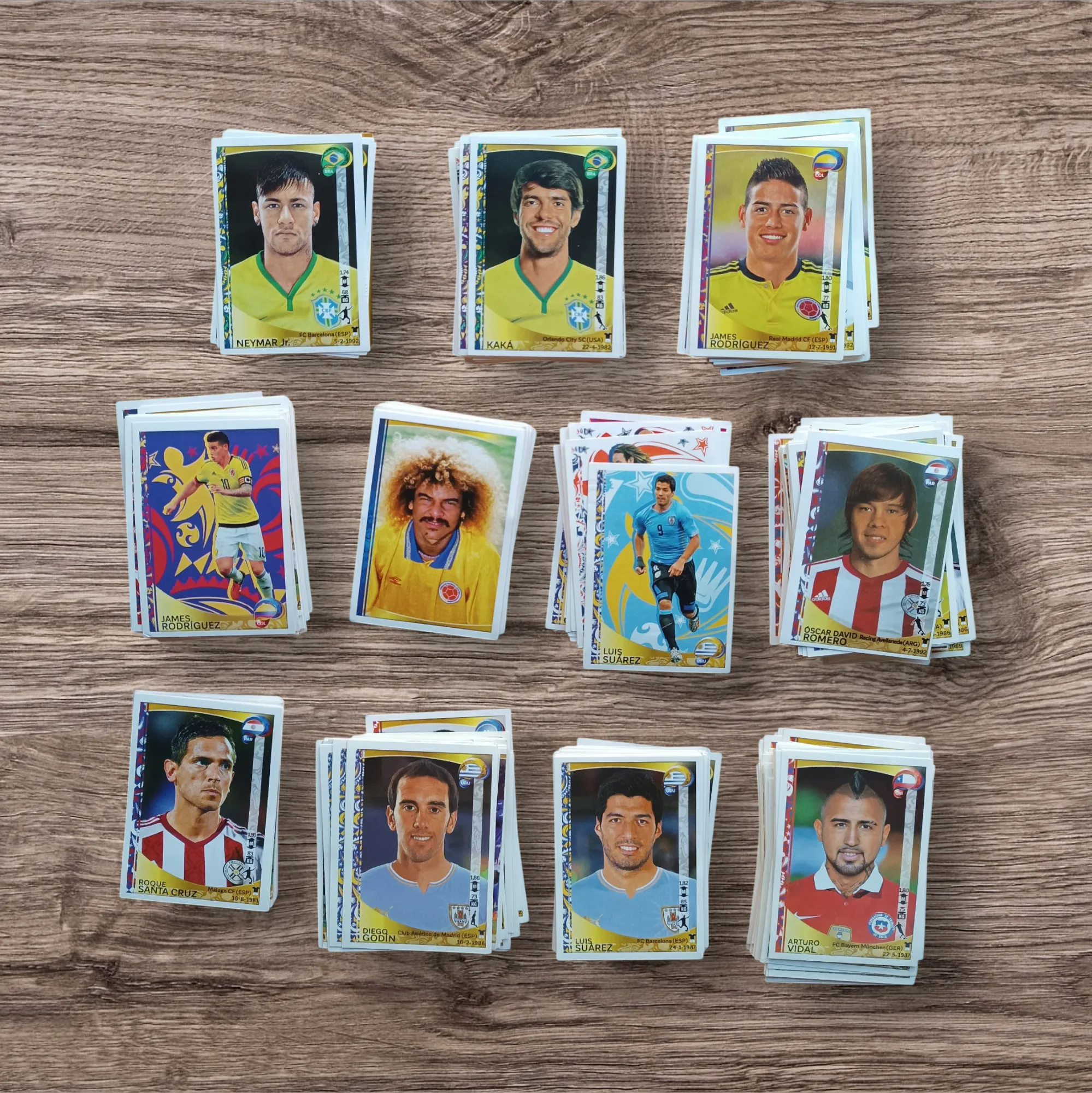 Lote 402 figuritas sin repetir Copa América Centenario