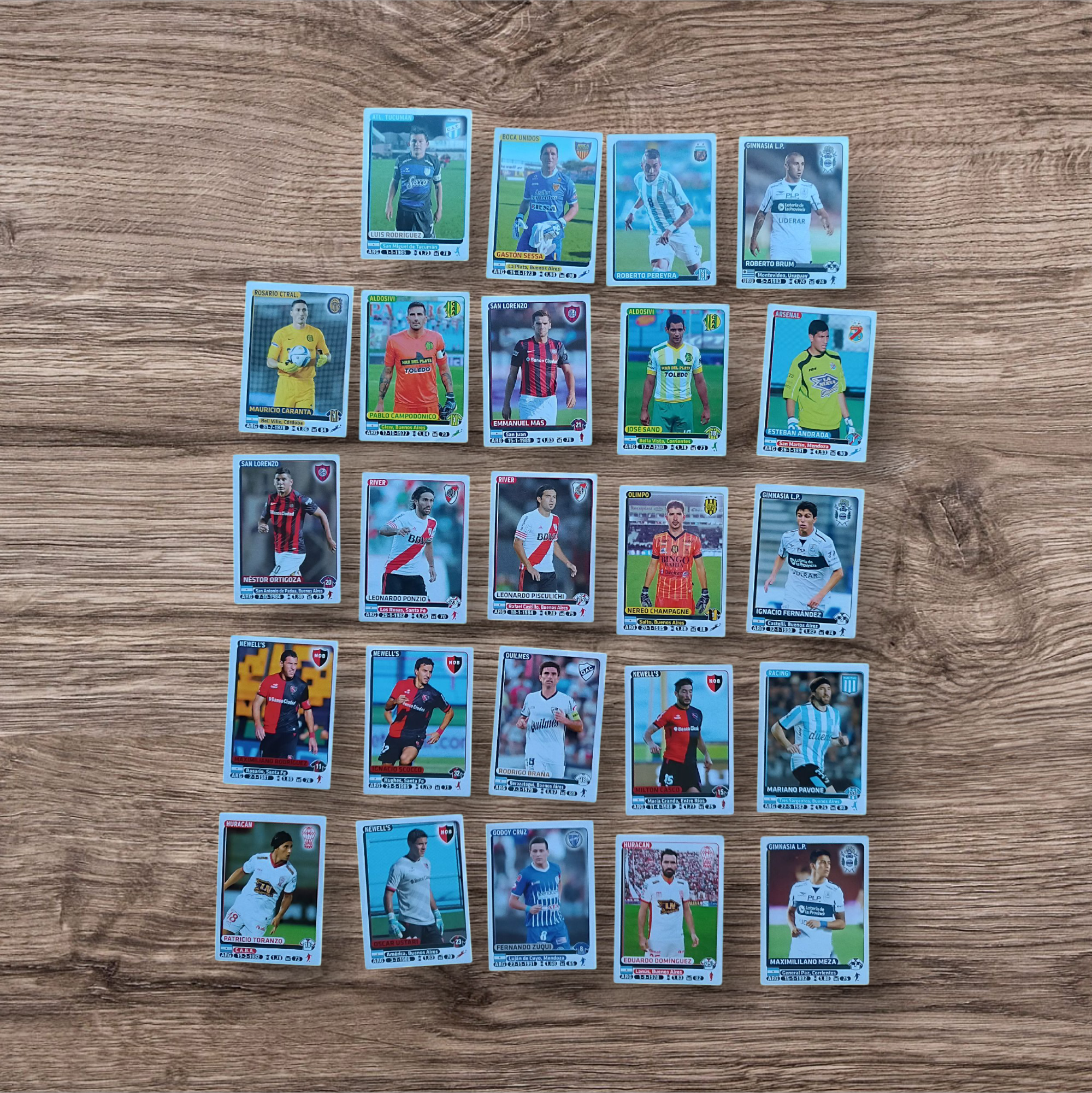 Súper lote 530 figuritas sin repetir Fútbol Argentino 2015