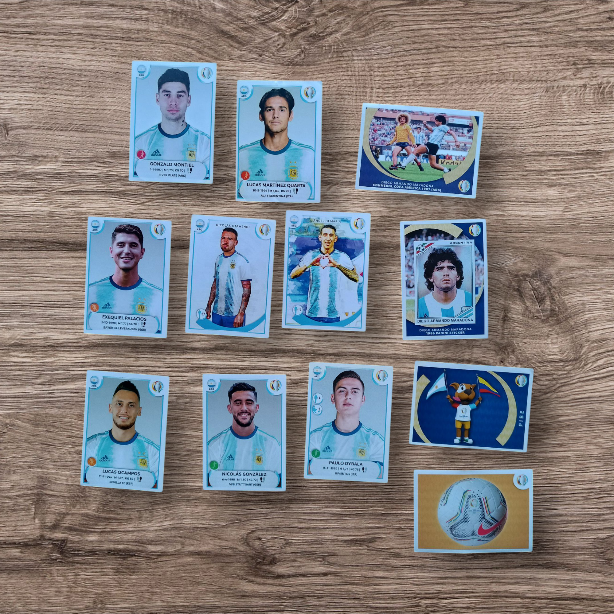 Lote 175 figuritas sin repetir Copa América 2021