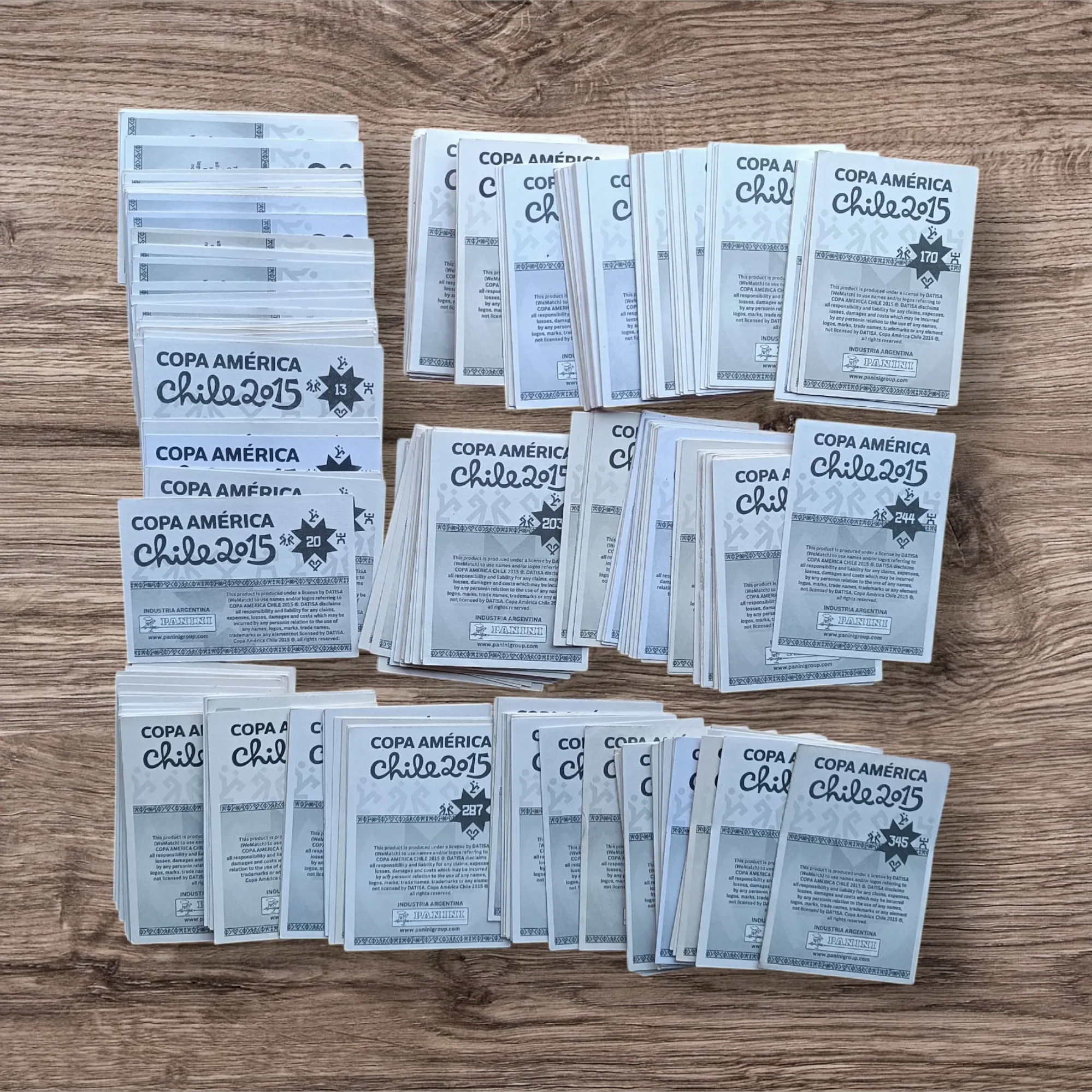 Lote 295 figuritas sin repetir Copa América Chile 2015