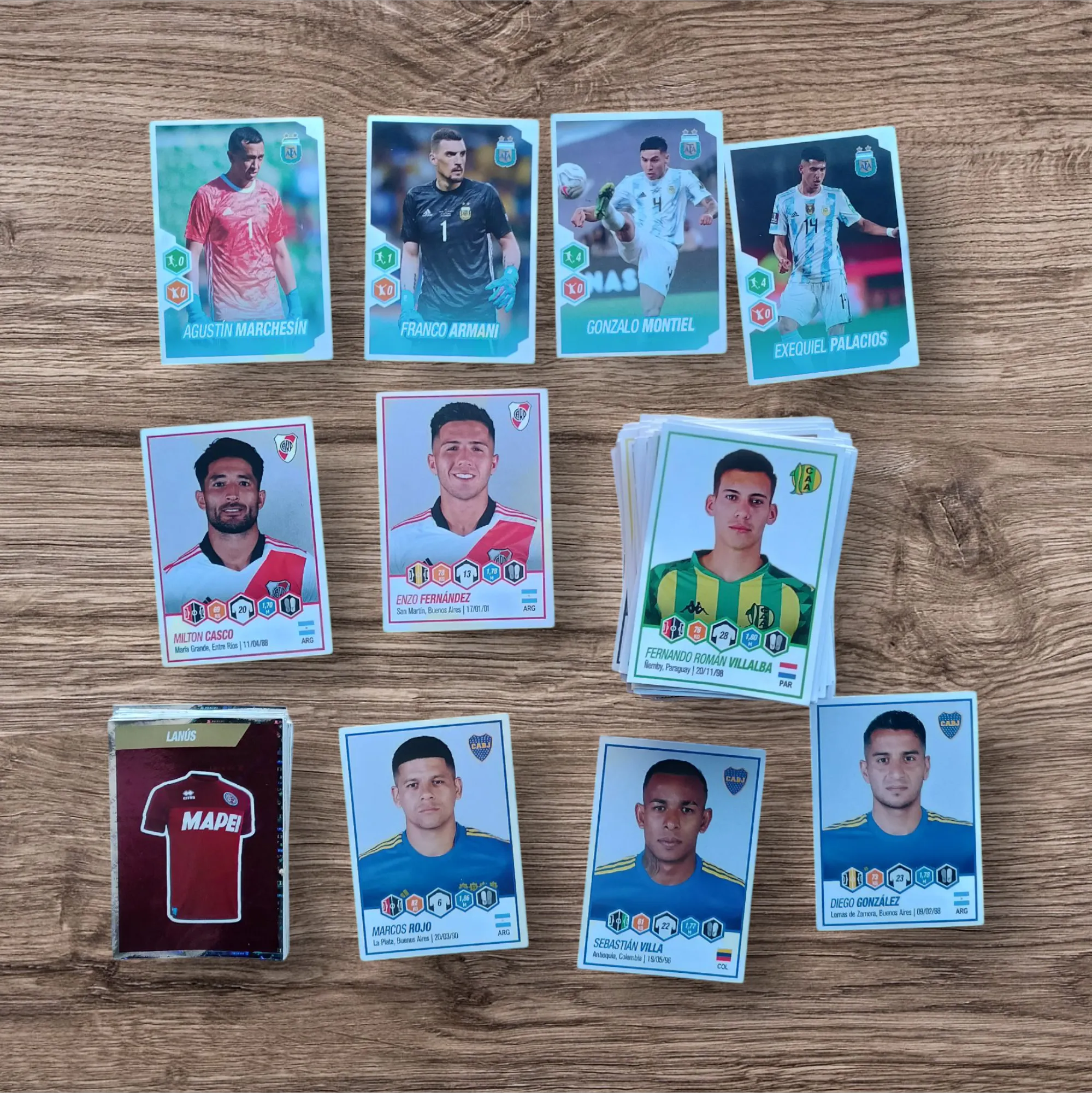 Lote 177 figuritas sin repetir Fútbol Argentino 2022