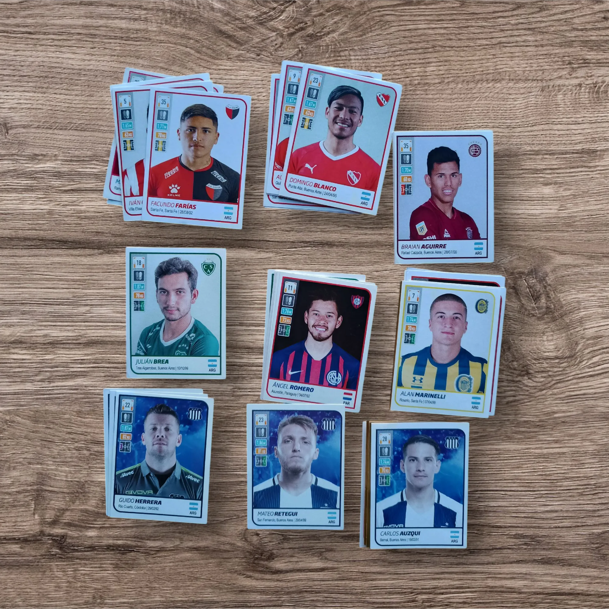 Lote 51 figuritas sin repetir Fútbol Argentino 2021